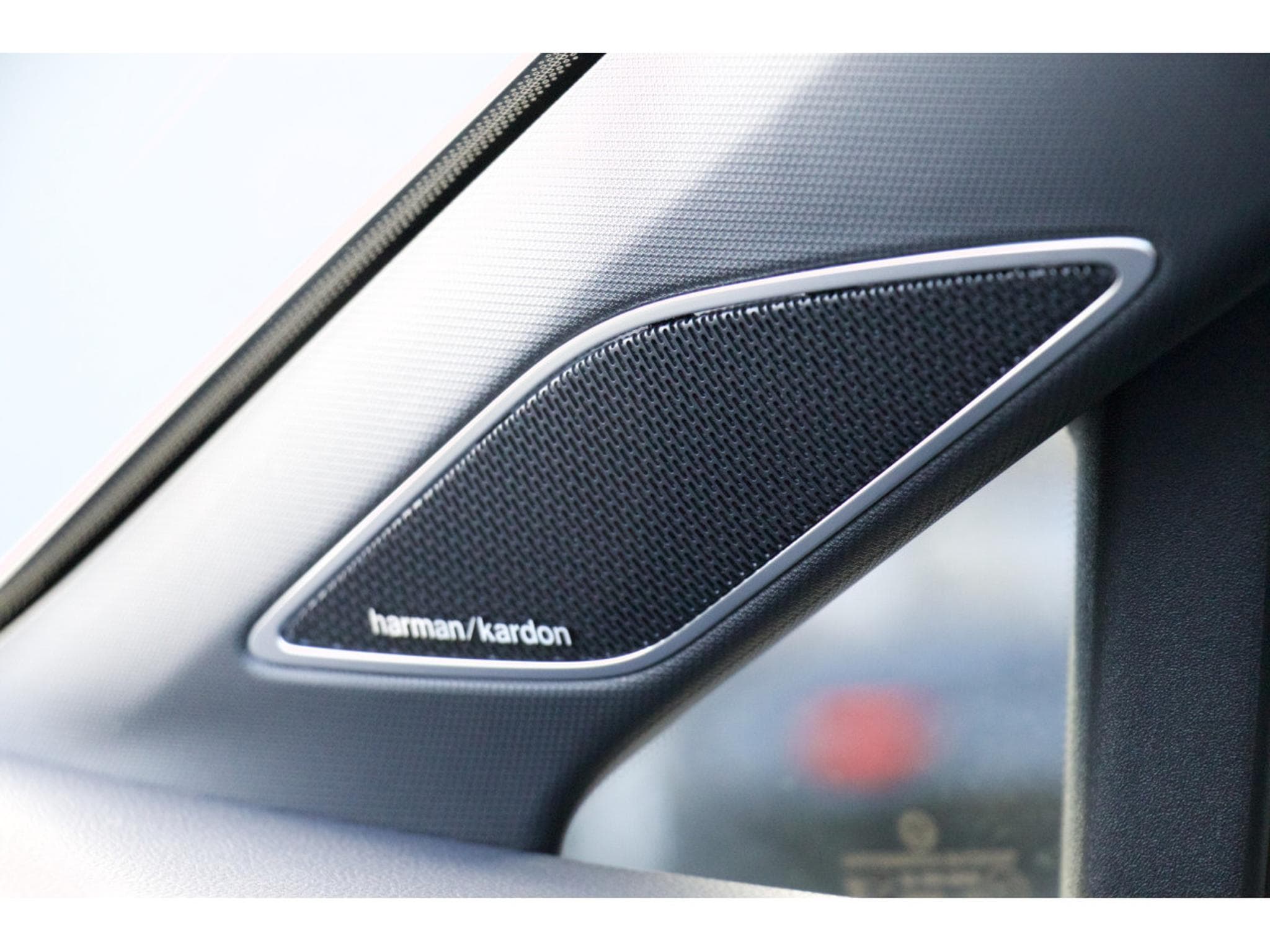VW Golf GTI Edition 50 Performance Akrapovic Pano HuD H&K (2026) - Photo 11