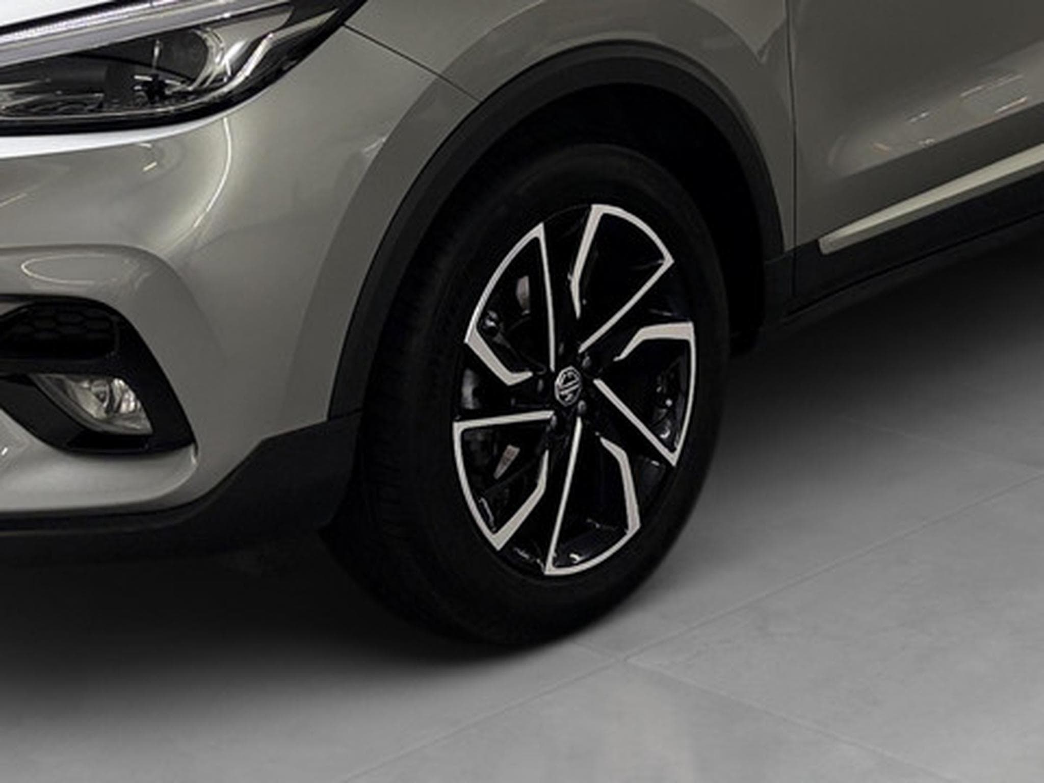 MG ZS 1.0 T-GDi ICE FWD LUXURY (2024) - Photo 20