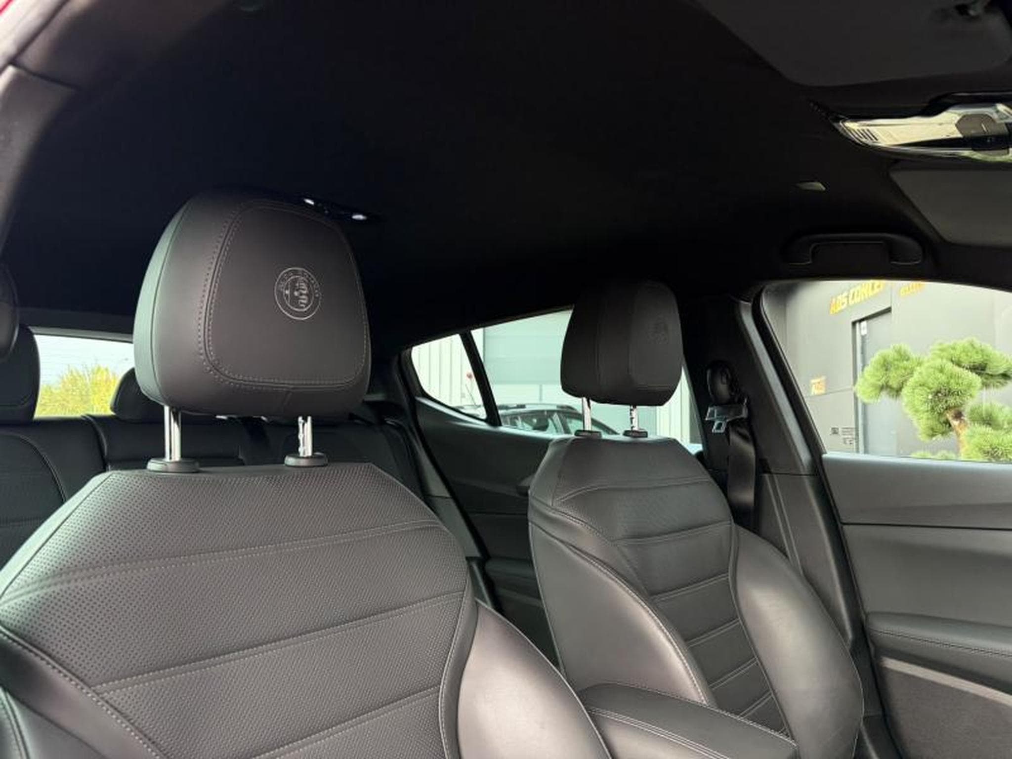 Alfa-Romeo Tonale 1.5L 159CH Harman Kardon/Cam 360 / (2023) - Foto 15