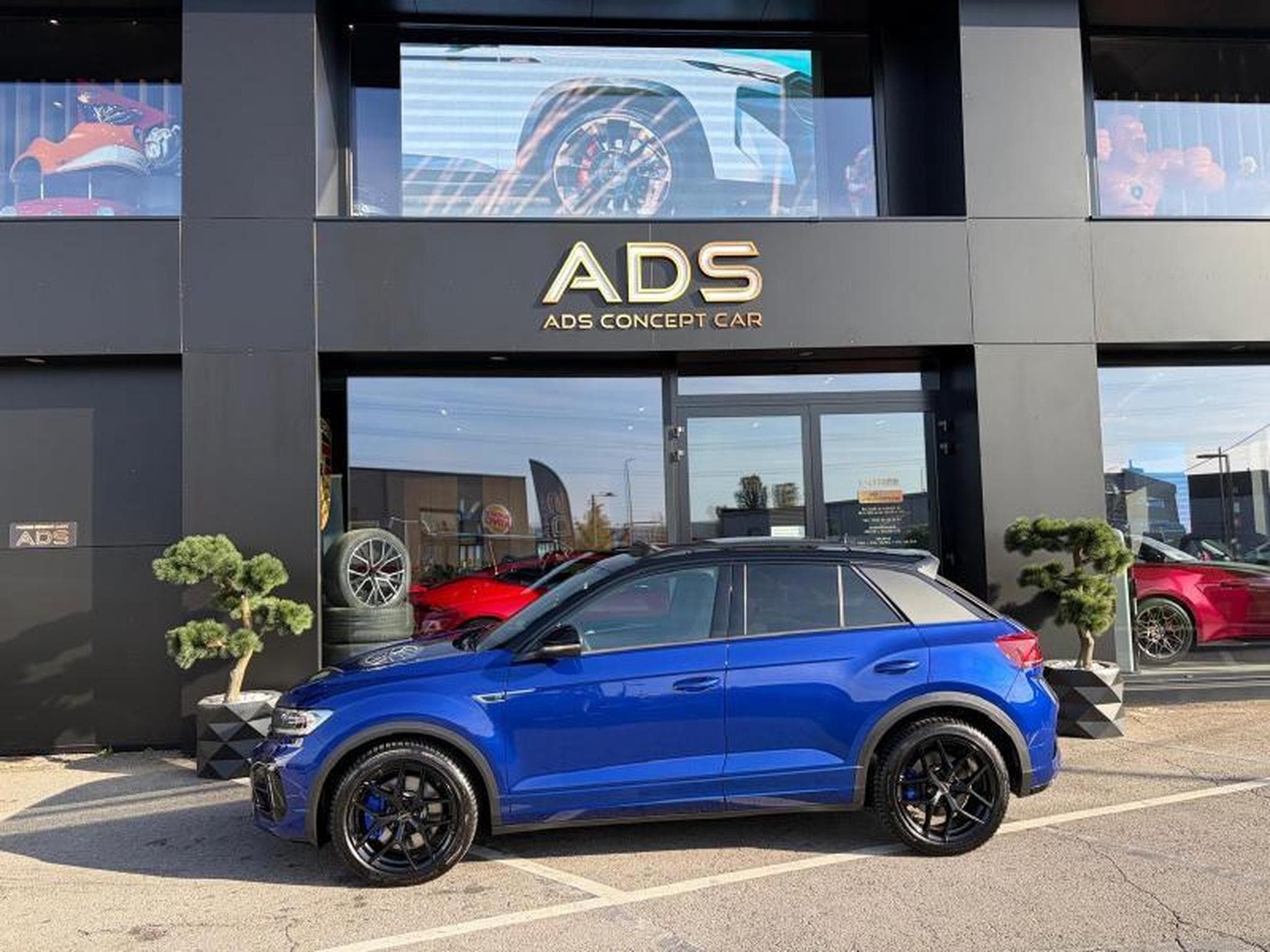 VW T-Roc R 4 MOTION 2.0L TSI 300CV / Facelift / Toit ouvrant / Camera (2022) - Foto 23