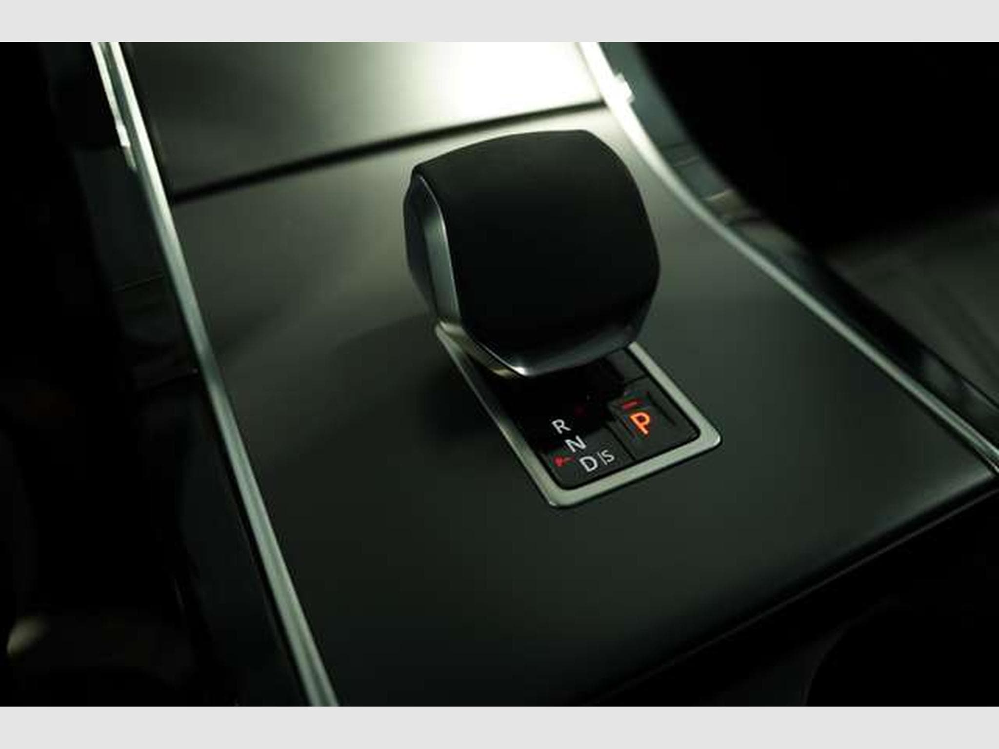 Land-Rover Range Rover Evoque Dynamic SE *2.H*Pano*SHZ-Fond (2024) - Photo 23