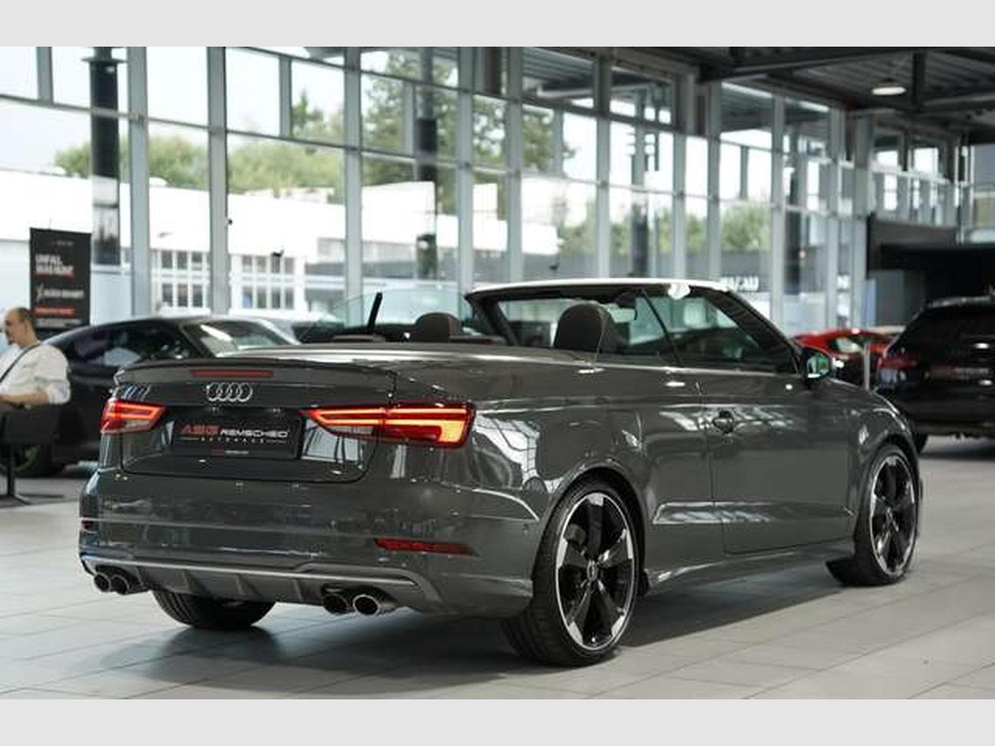Audi S3 Cabrio q. *Virtual *Kamera *NO OPF *19 *ACC (2017) - Foto 7