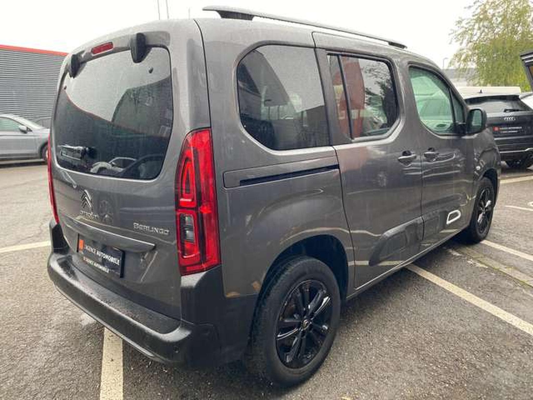 Citroen Berlingo Berlingo  BlueHDi 130 Jusqu'à 36 mois de garantie (2022) - Photo 6