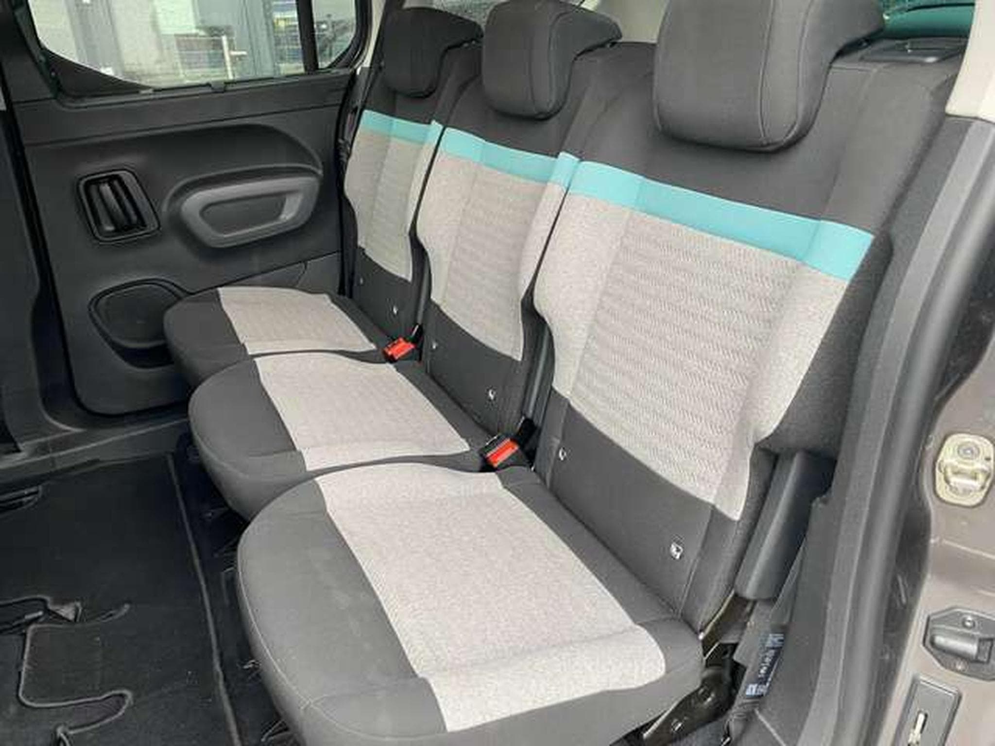 Citroen Berlingo Berlingo  BlueHDi 130 Jusqu'à 36 mois de garantie (2022) - Photo 16