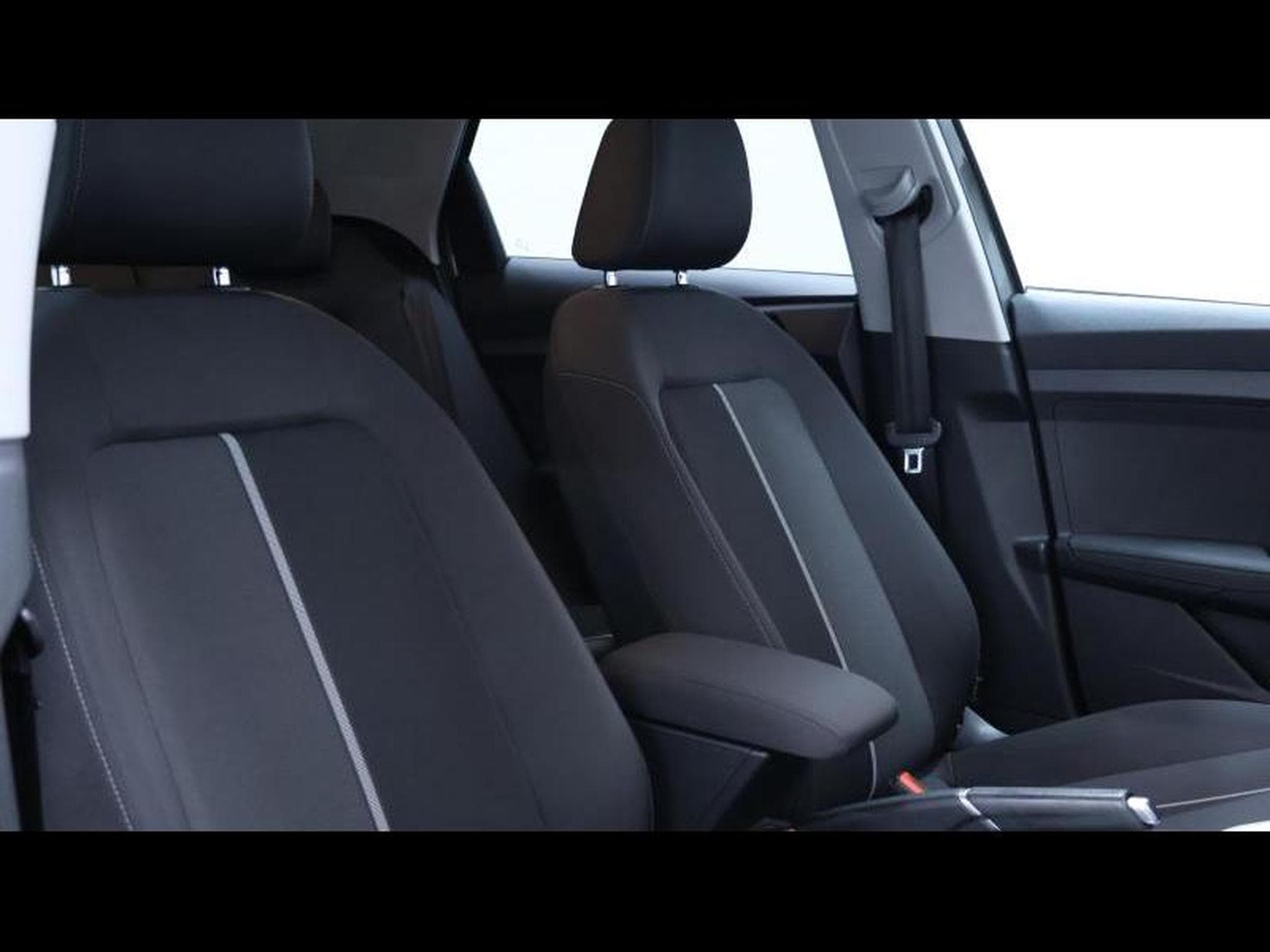 Audi A1 Sportback 30 TFSI S-Line S-tronic (2020) - Photo 13