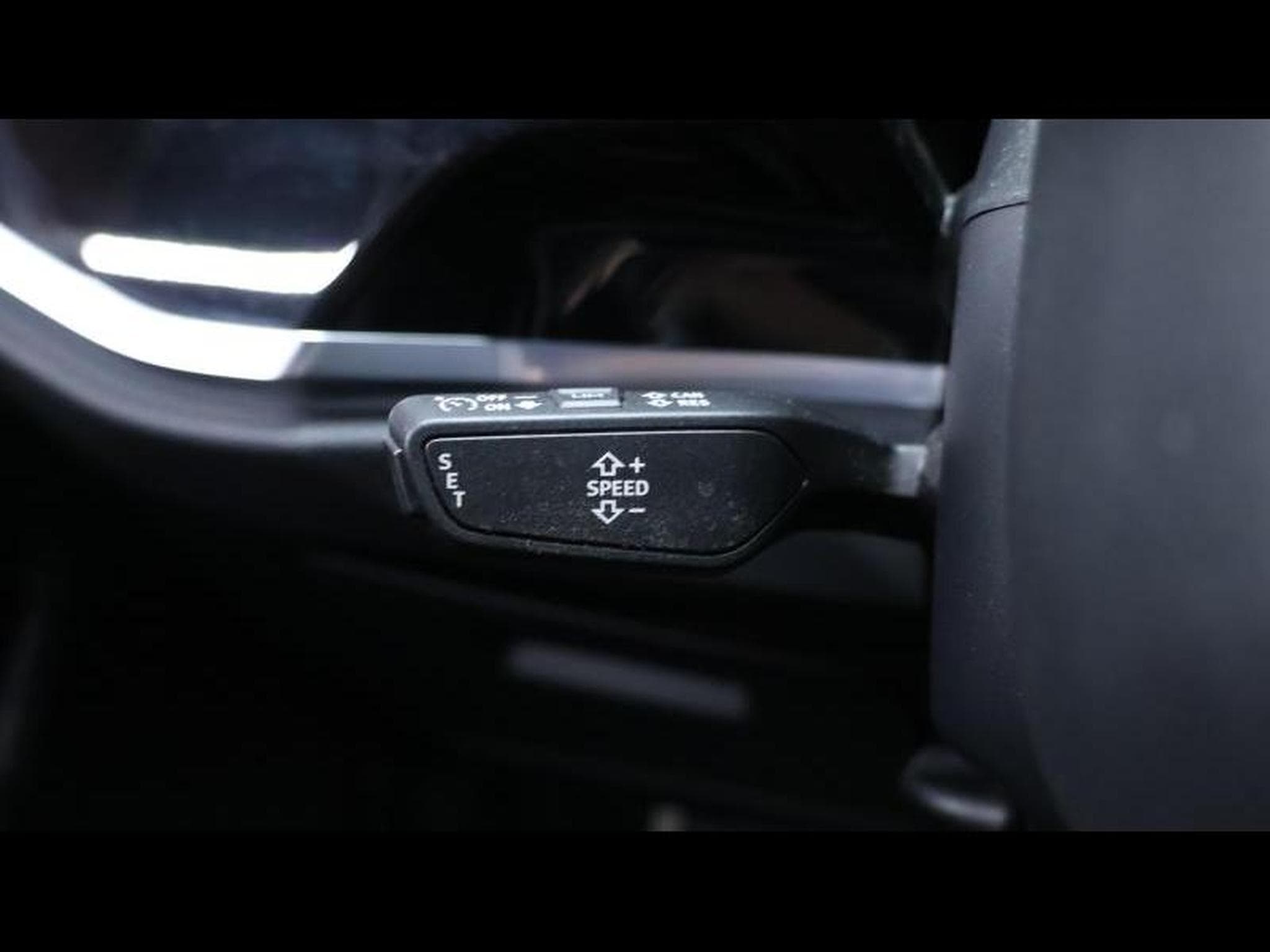 Audi Q3 35 TFSI 150 S-Line S-tronic (2022) - Photo 36