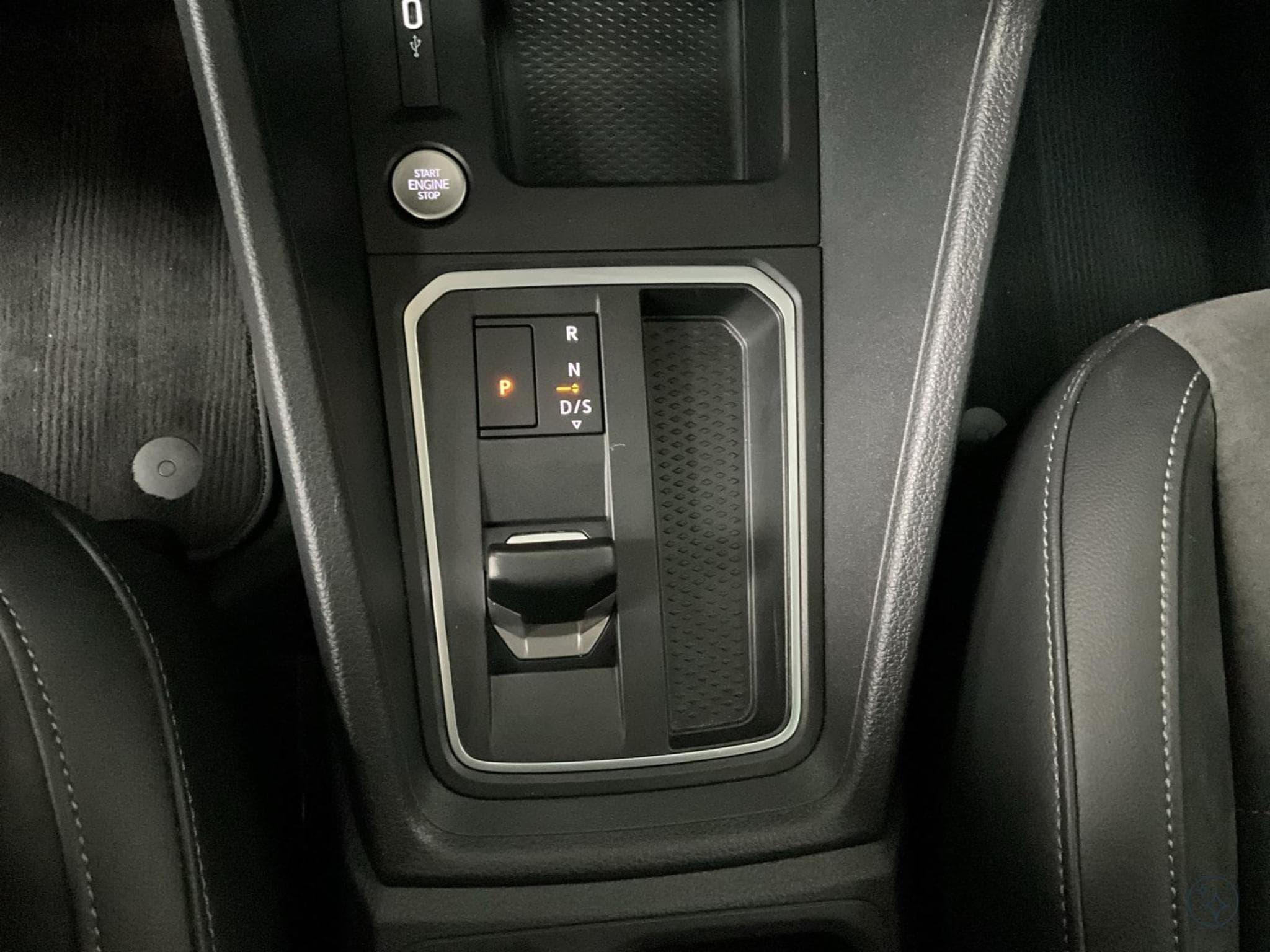 VW Caddy Style+DSG+7Sitze+Led+Navi+AHK+DAB (2026) - Foto 12