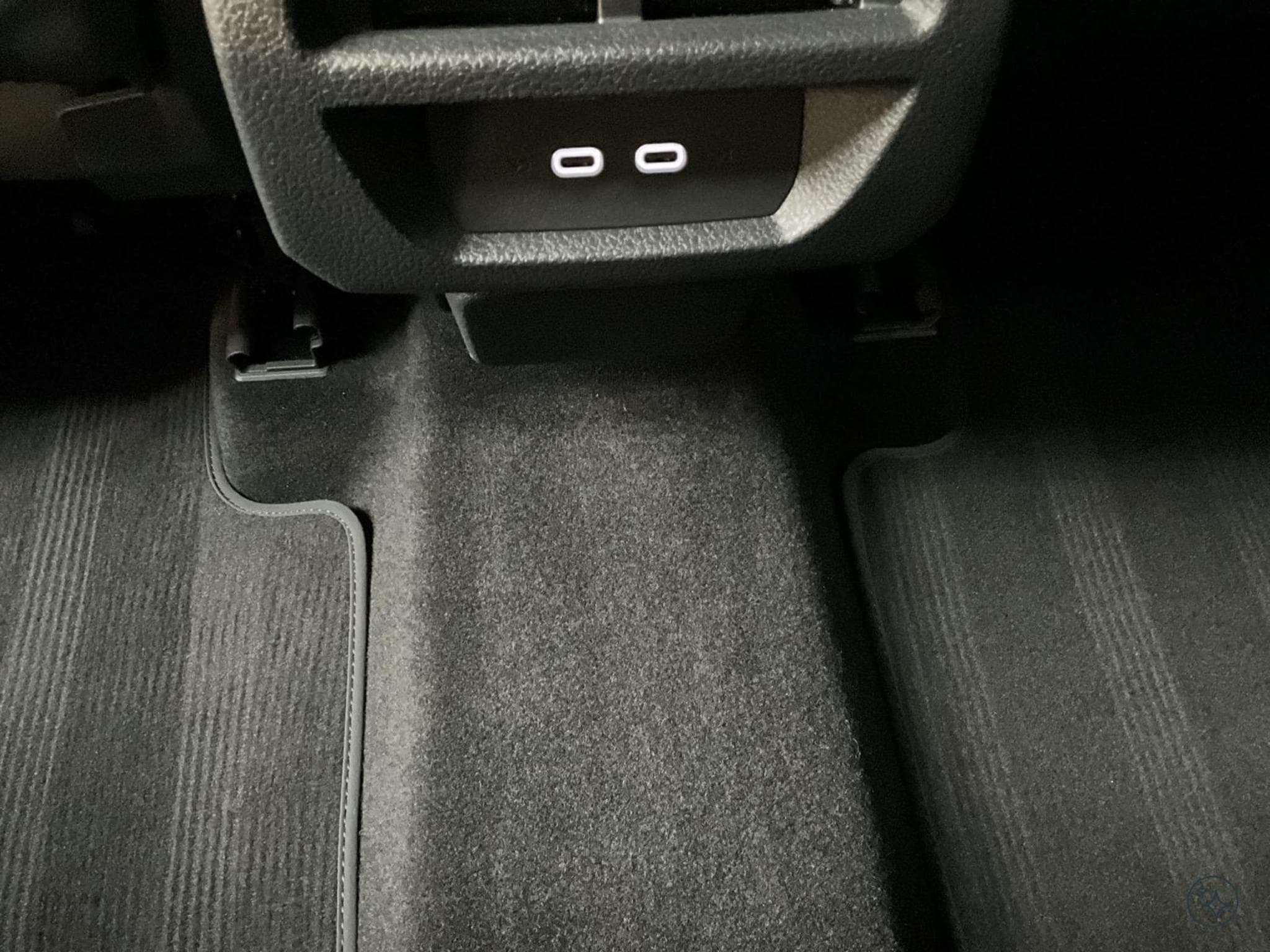 VW Caddy Style+DSG+7Sitze+Led+Navi+AHK+DAB (2026) - Foto 20