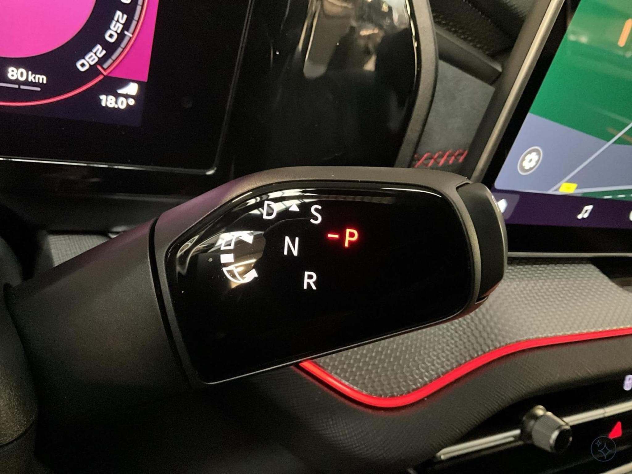 Skoda Kodiaq RS+DSG+4x4+P.Simply&Clever+AHK+Pano+Led+NAVI+DAB (2026) - Foto 12