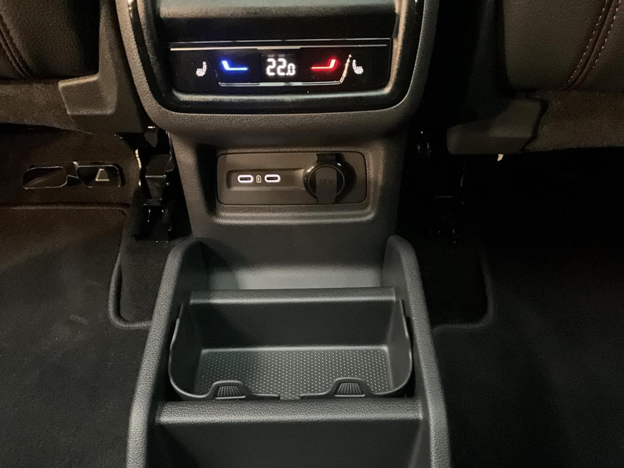 Skoda Kodiaq RS+DSG+4x4+P.Simply&Clever+AHK+Pano+Led+NAVI+DAB (2026) - Foto 22