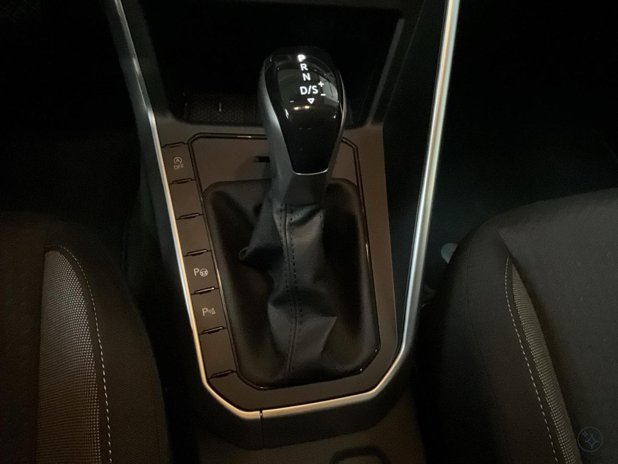 VW Polo Life+DSG+Park&Comfort+IQ-Drive+Light-Ass. (2025) - Foto 12