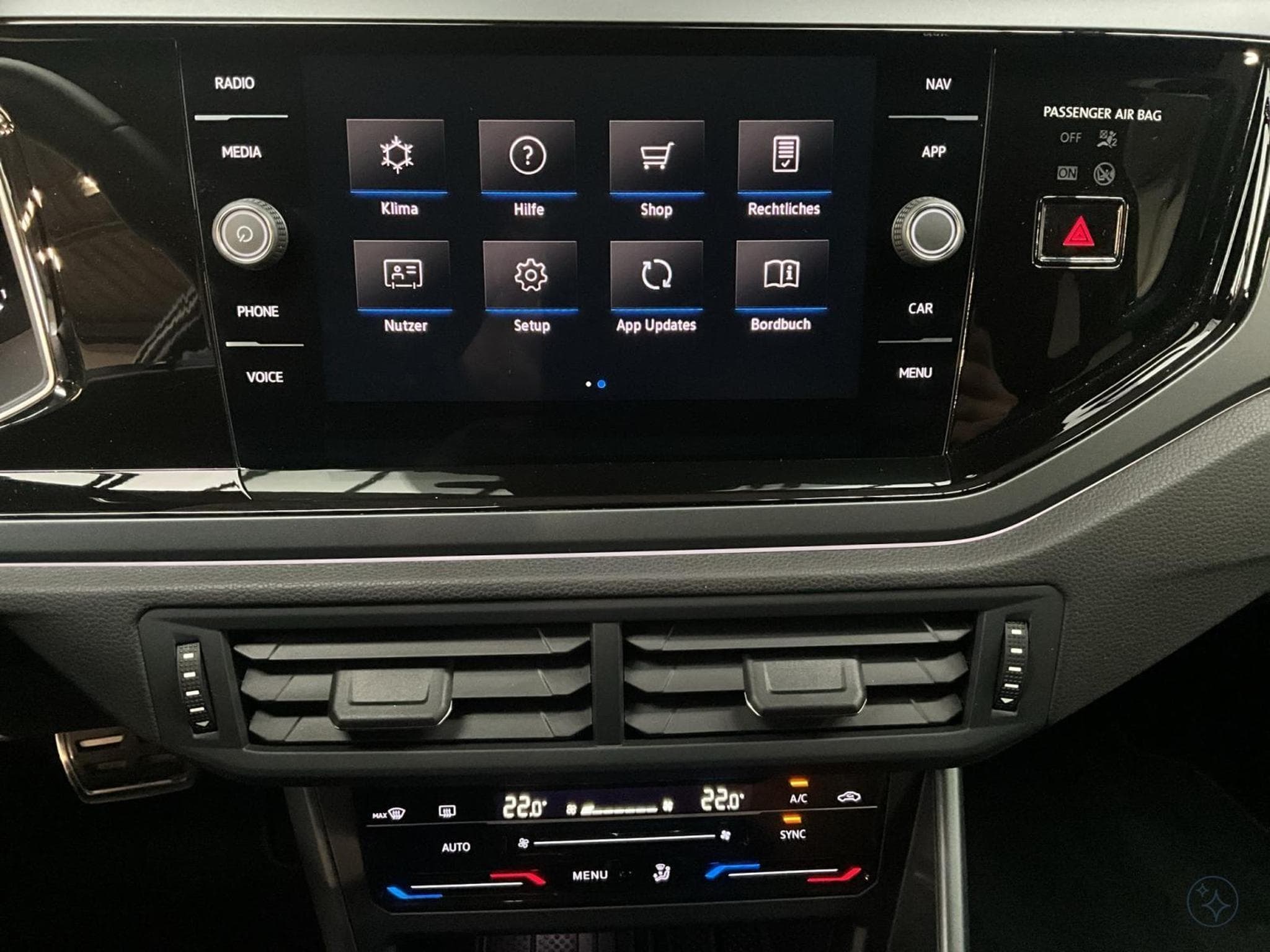 VW Polo R-Line+DSG+P.Assistance+P.Lumiere+DAB+Led (2025) - Photo 18