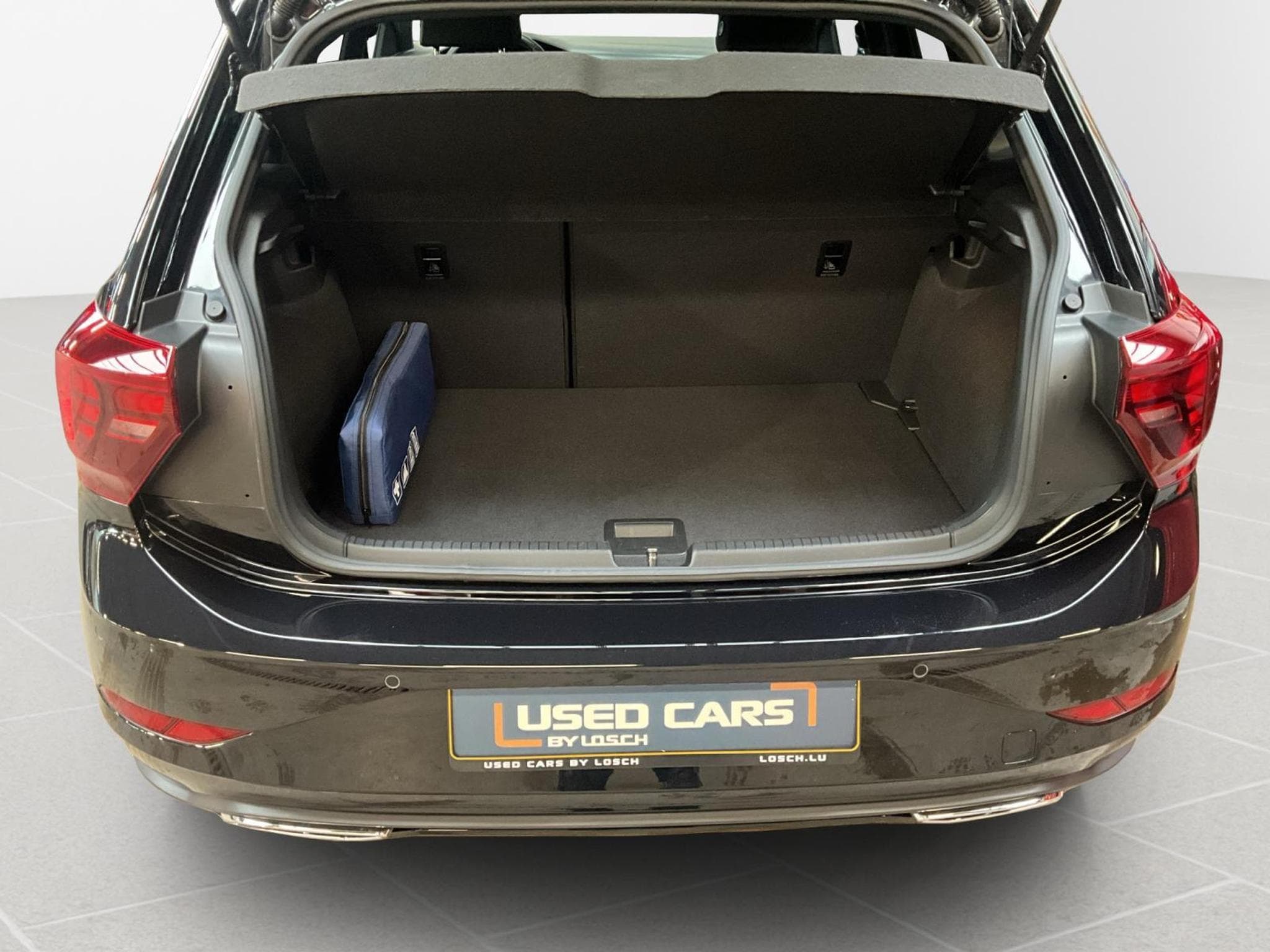 VW Polo R-Line+DSG+P.Assistance+P.Lumiere+DAB+Led (2025) - Photo 16