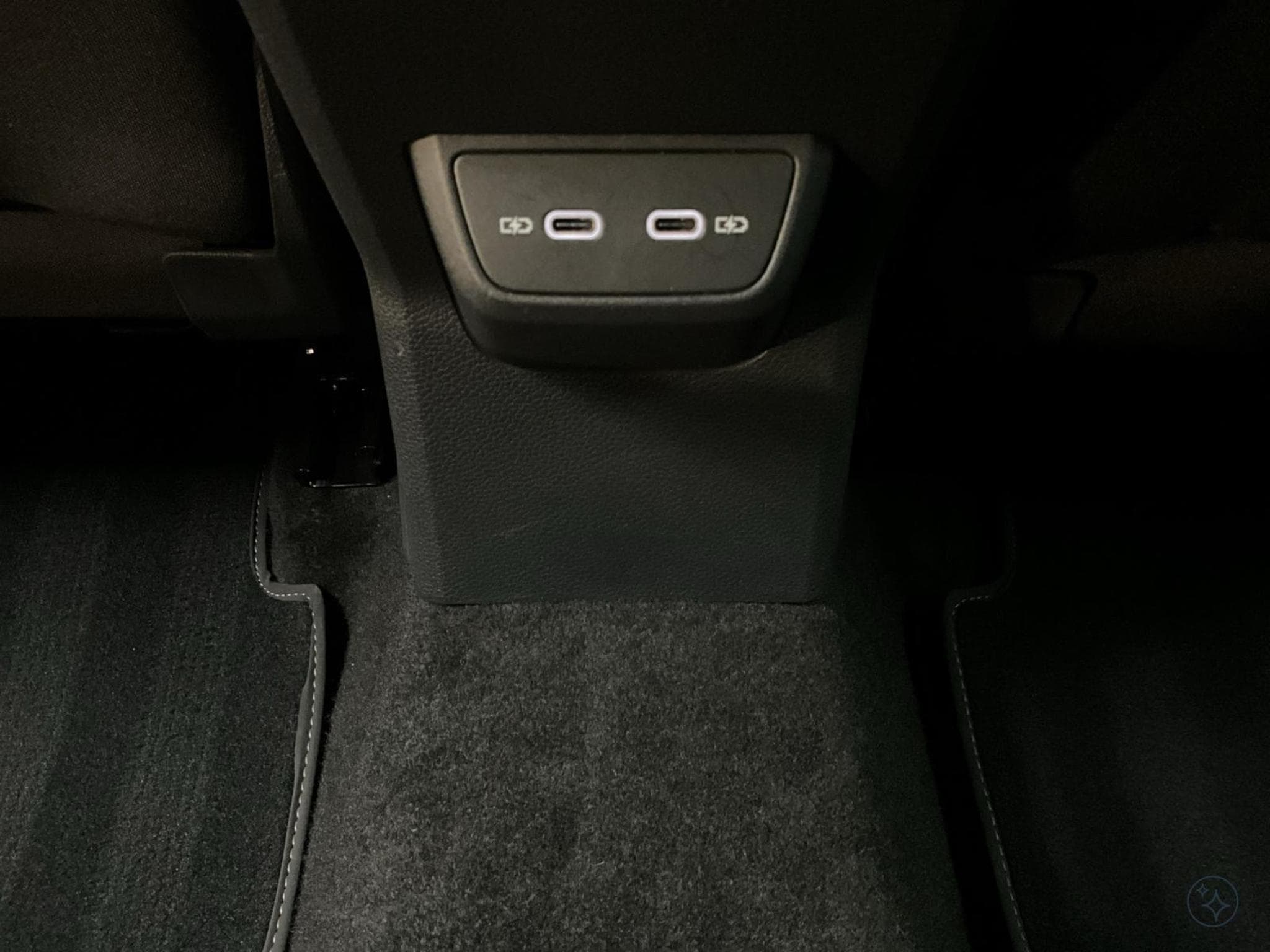 VW Polo R-Line+DSG+P.Assistance+P.Lumiere+DAB+Led (2025) - Photo 20