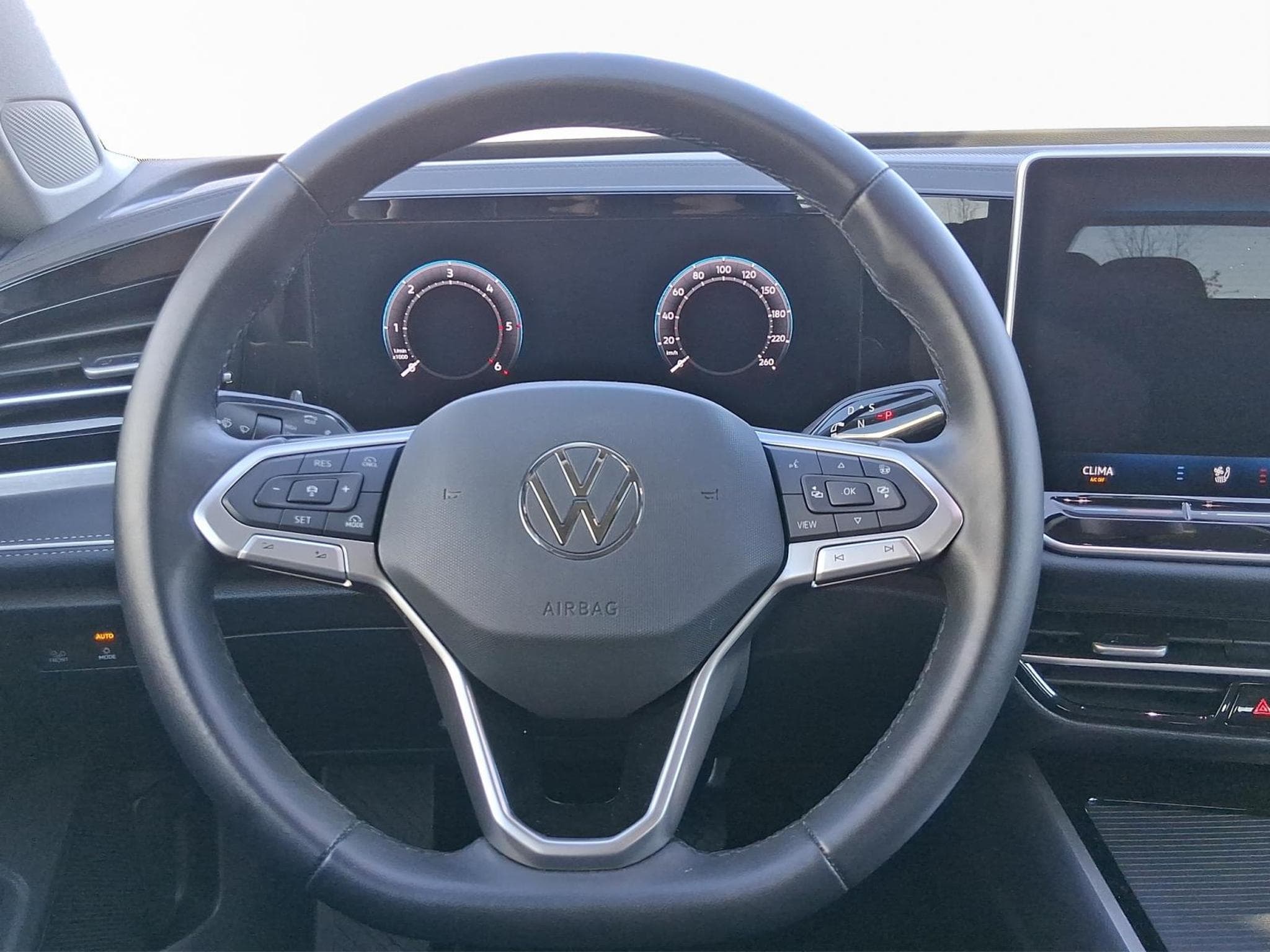 VW Passat Elegance+DSG+P.Acoustique+AHK (2025) - Photo 12