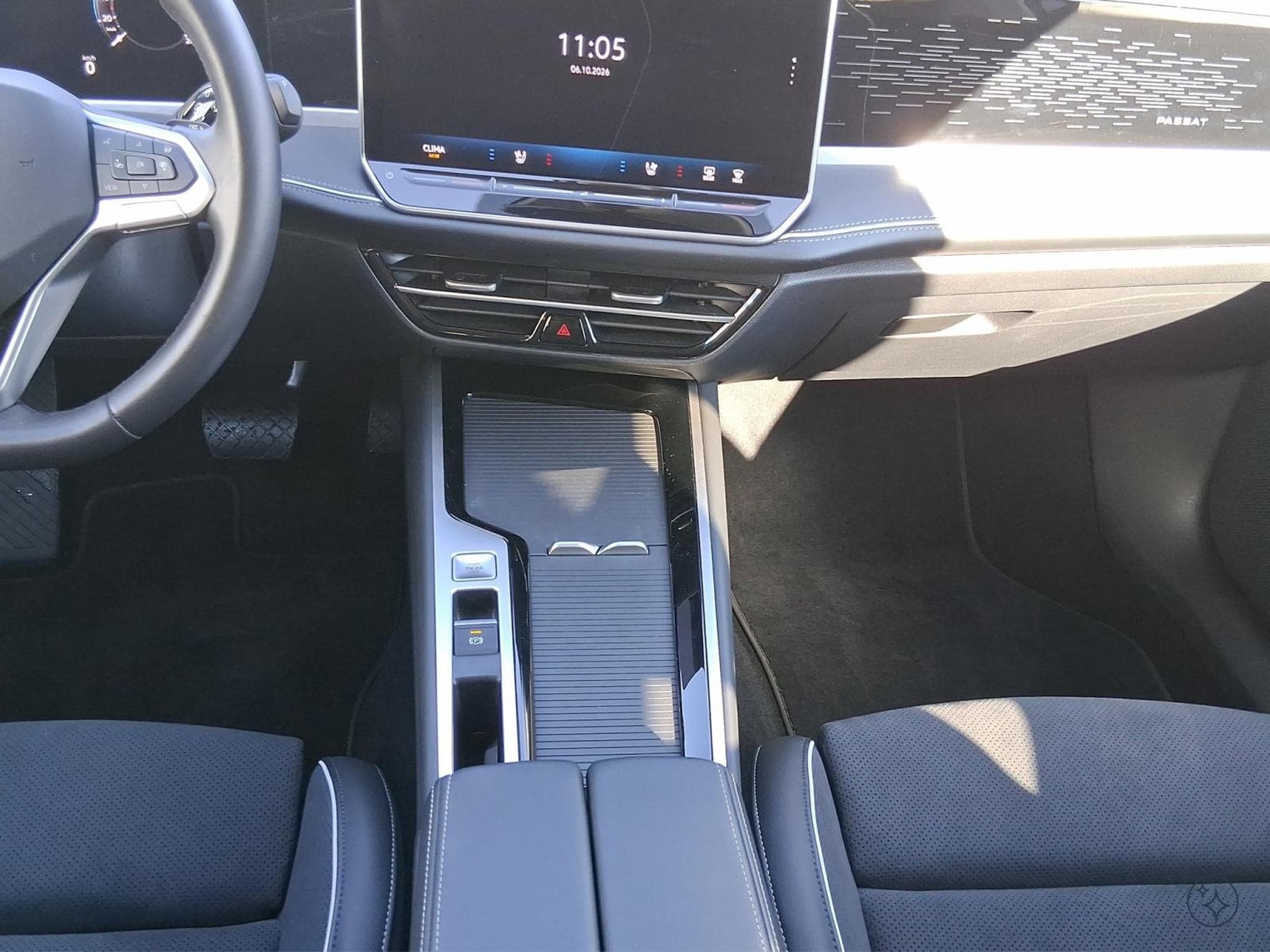 VW Passat Elegance+DSG+P.Acoustique+AHK (2025) - Photo 15