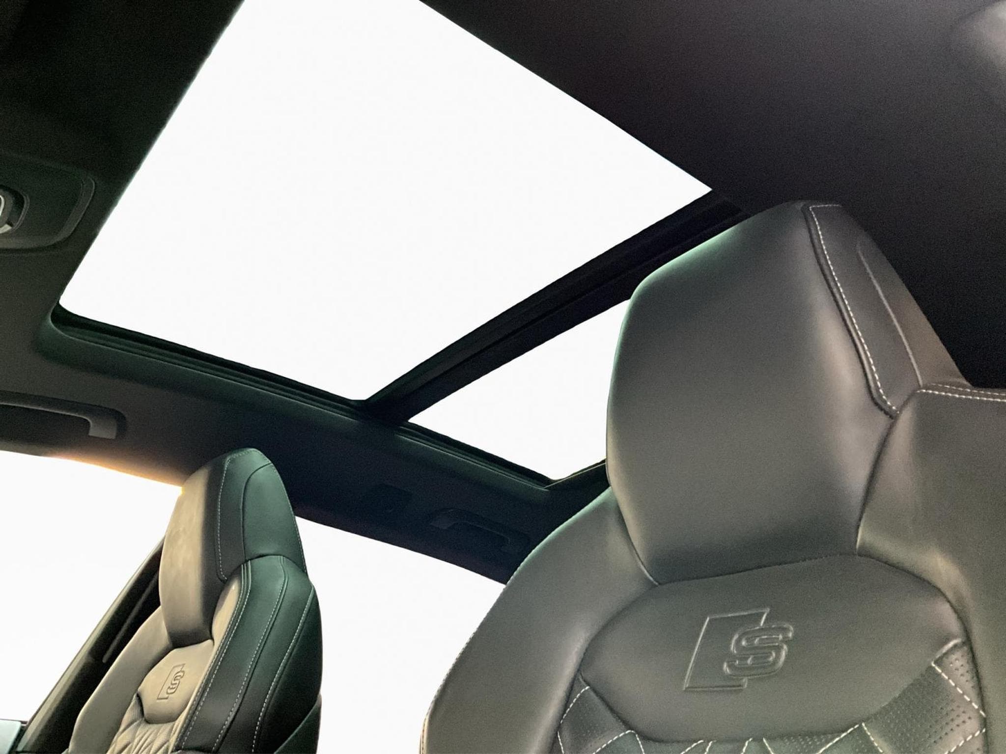 Audi Q8 S-Line+50TDI+Quattro+Tiptronic+P.Explorer+P.Advanced+P.Dynam (2022) - Photo 15