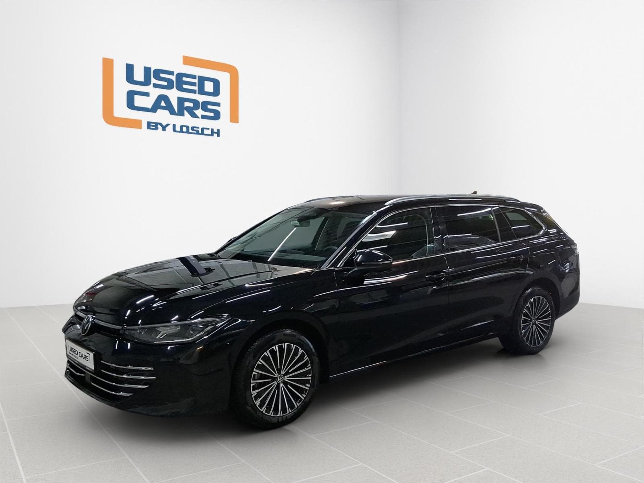 VW Passat Elegance+DSG+P.Acoustique+AHK (2025) - Photo 1