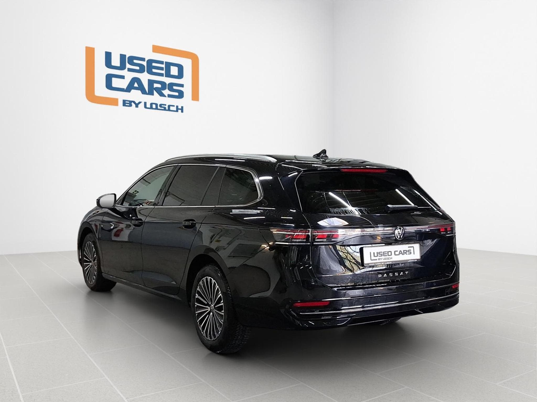 VW Passat Elegance+DSG+P.Acoustique+AHK (2025) - Photo 6
