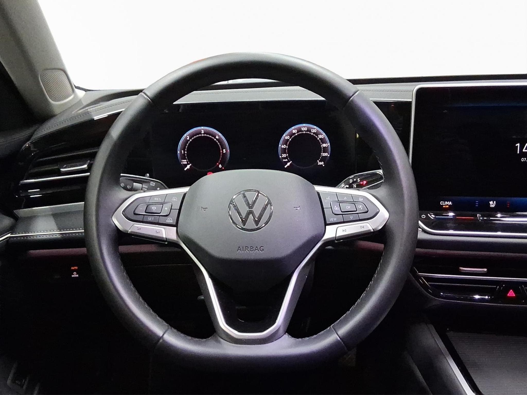 VW Passat Elegance+DSG+P.Acoustique+AHK (2025) - Photo 11