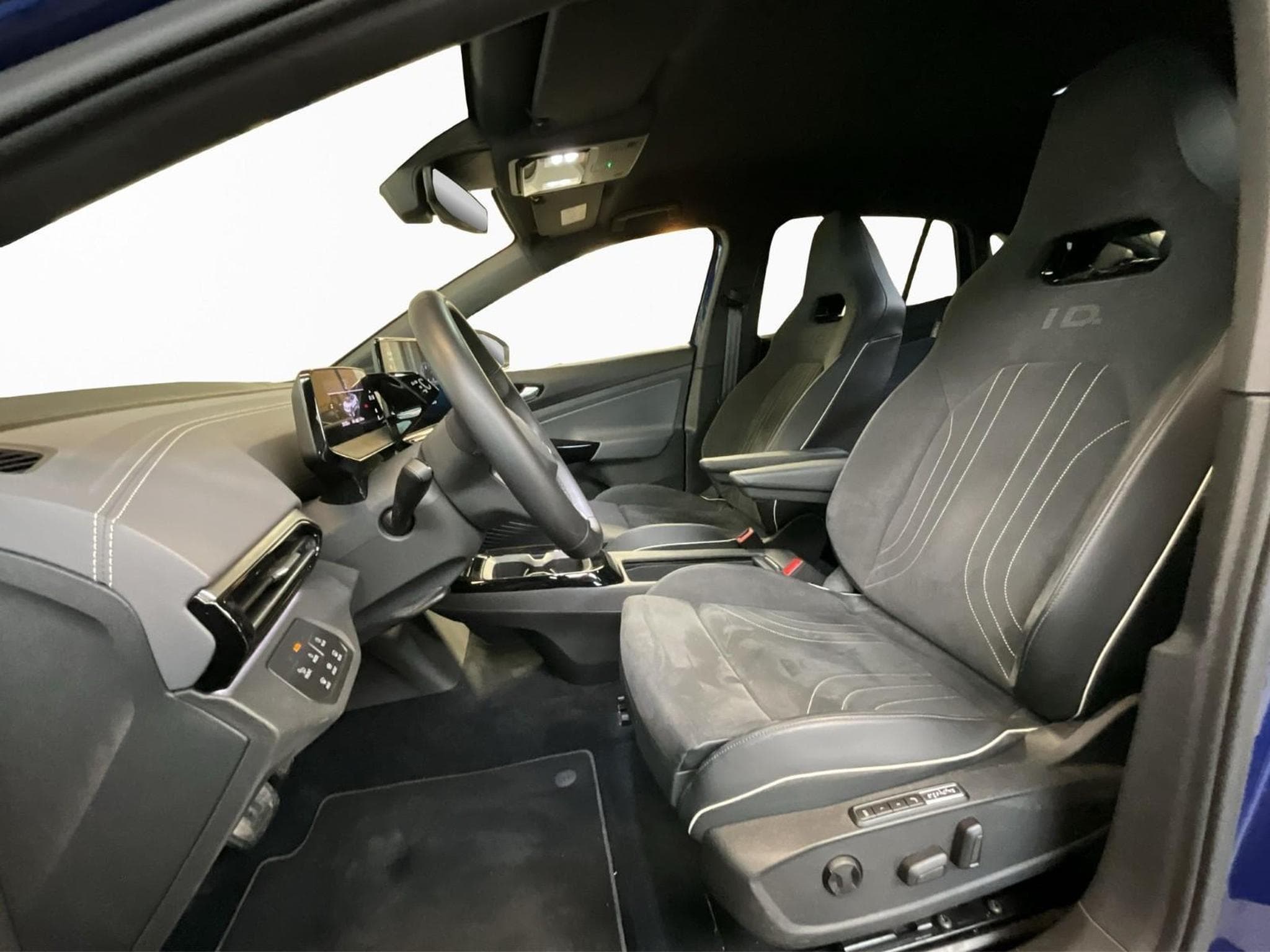 VW ID.5 77kWh+Pro-Perf.+P.Design+P.Confort-Plus+P.Info.+P.Ass.-Plus (2024) - Photo 5