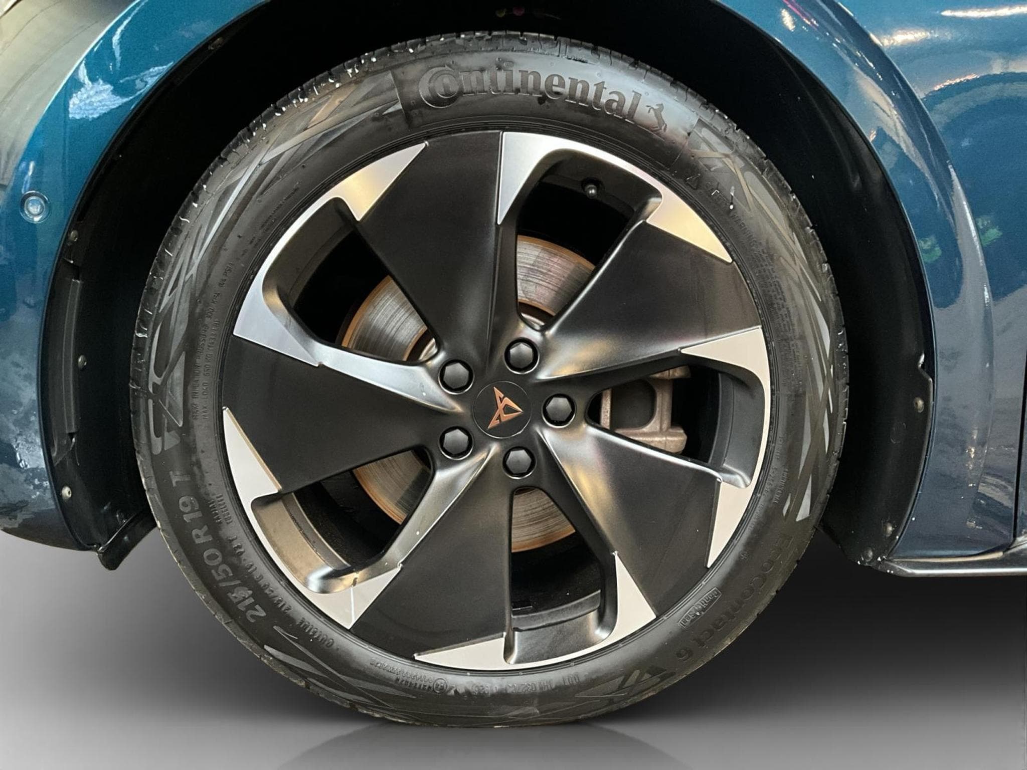 Cupra Born 58kWh+Dinamica+Skyline+Pilot-L+P.AR-HUD+P.Protect (2023) - Photo 9