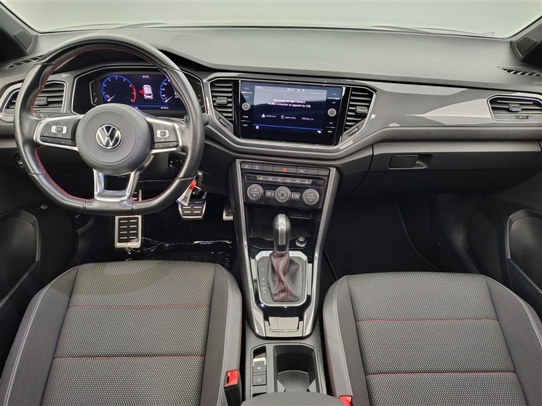 VW T-Roc 1.5 eTSI R-Line DSG/PANO/Attache remorque (2021) - Photo 8