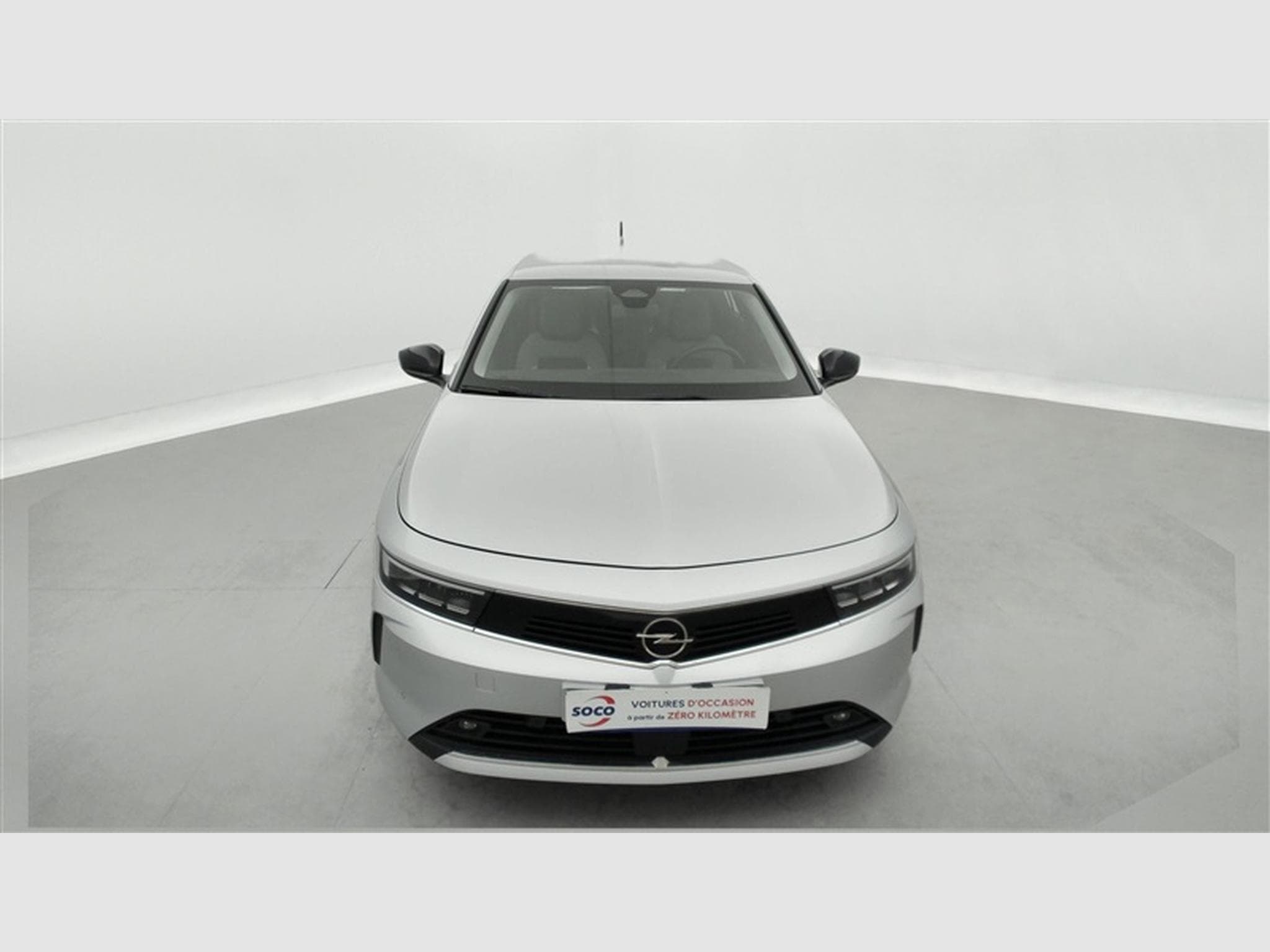 Opel Astra 1.2 Turbo Edition NAVI/FULL LED/JA16/PDC (2023) - Photo 4