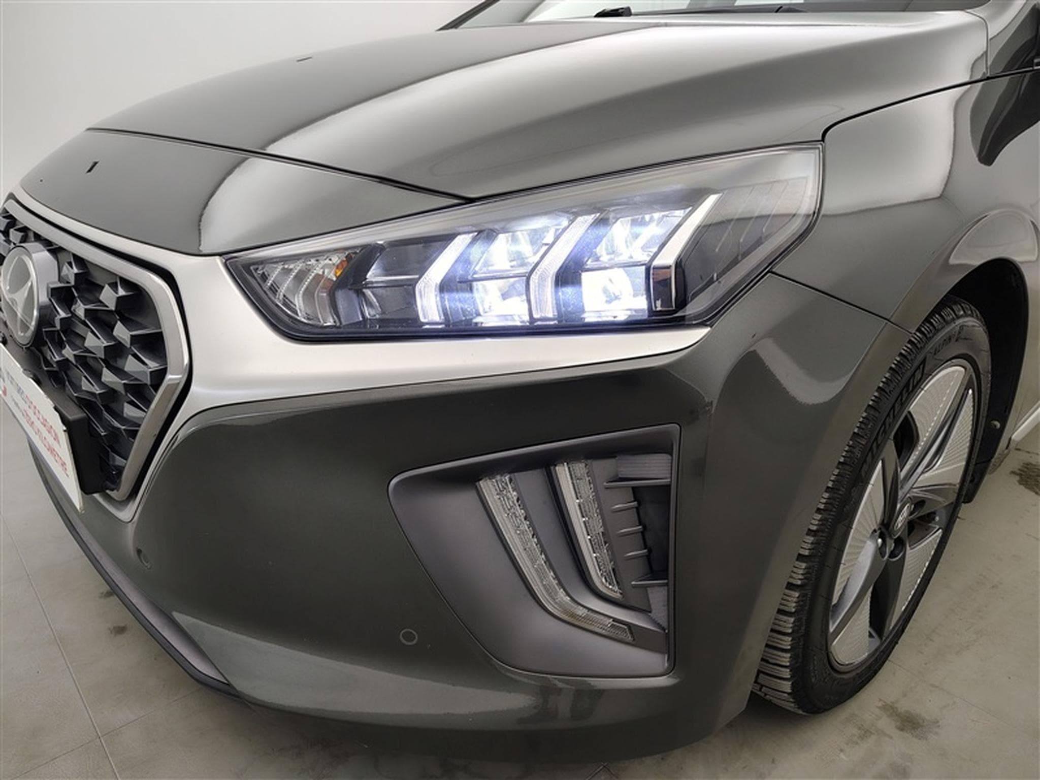 Hyundai Ioniq 1.6 Gdi Executive DCT NAVI / CUIR / FULL LED (2022) - Photo 14