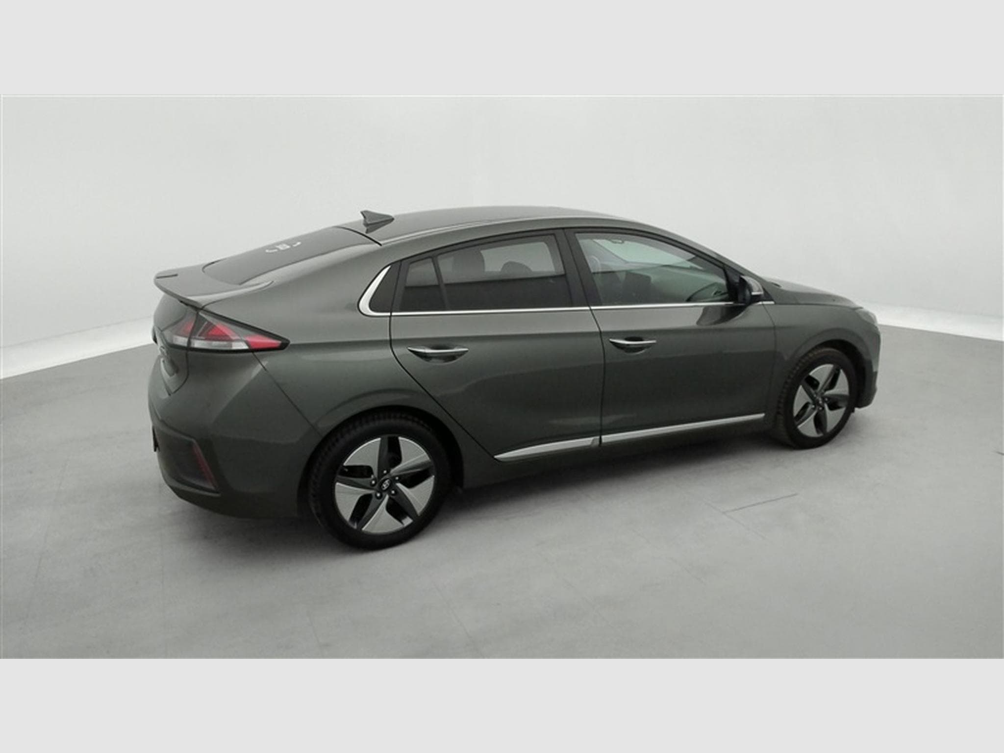 Hyundai Ioniq 1.6 Gdi Executive DCT NAVI / CUIR / FULL LED (2022) - Photo 24