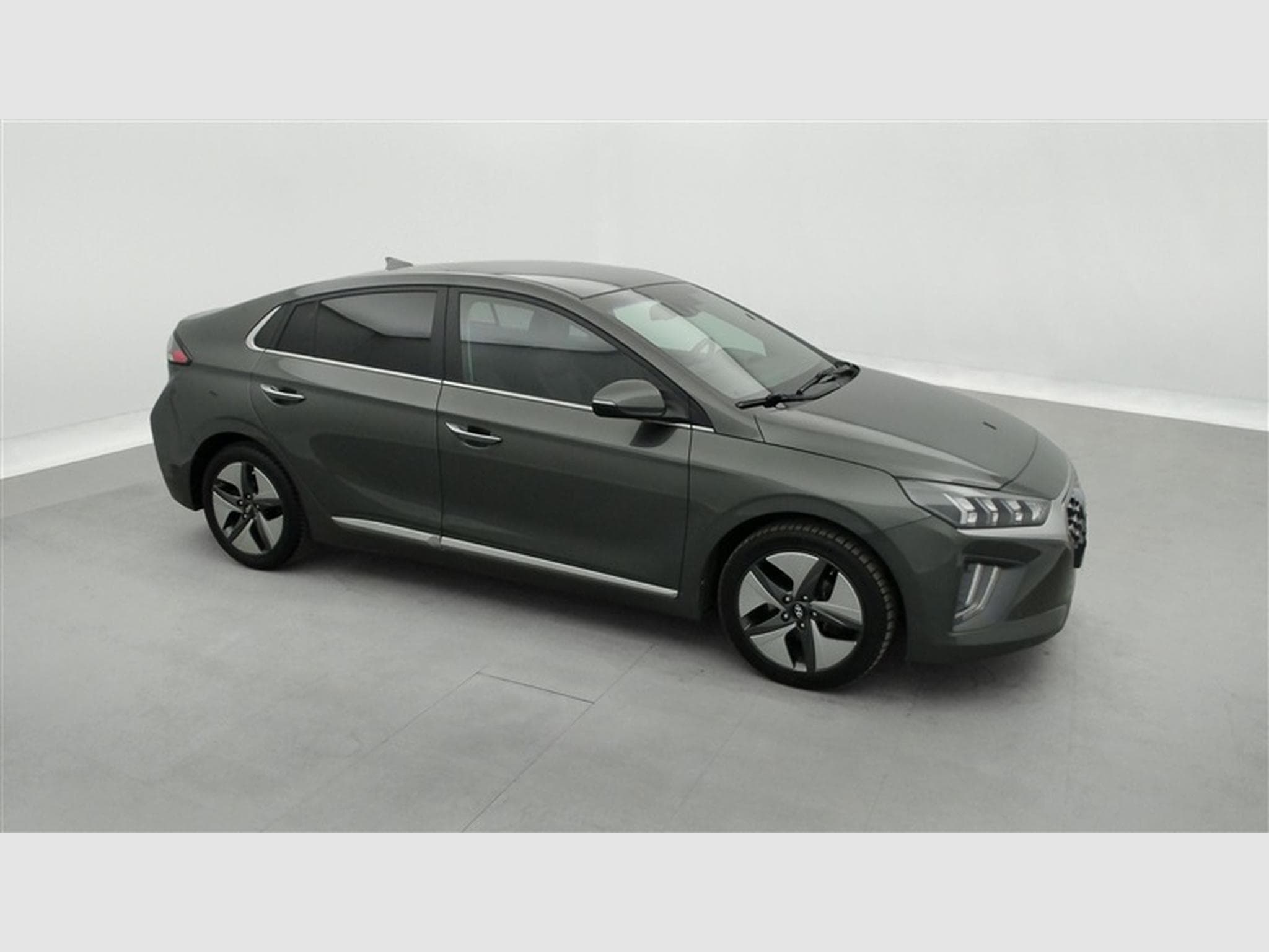 Hyundai Ioniq 1.6 Gdi Executive DCT NAVI / CUIR / FULL LED (2022) - Photo 22