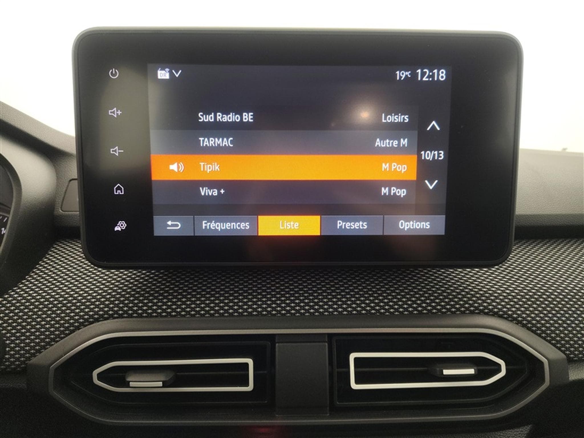 Dacia Sandero 1.0 TCe Journey CARPLAY / FULL LED / PDC AV-AR (2025) - Photo 11