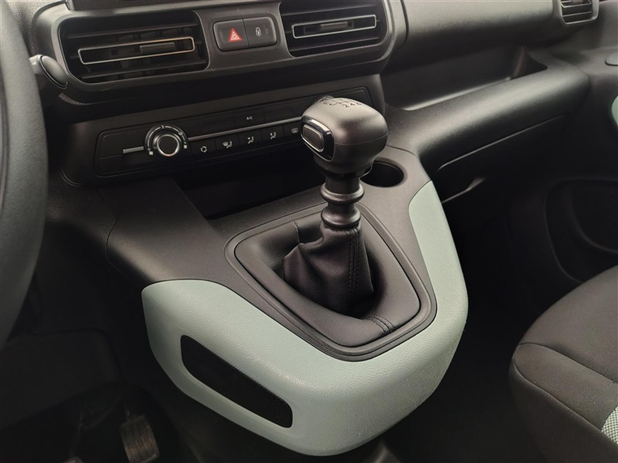 Citroen Berlingo 1.2 PureTech M Live S&S (2019) - Photo 12