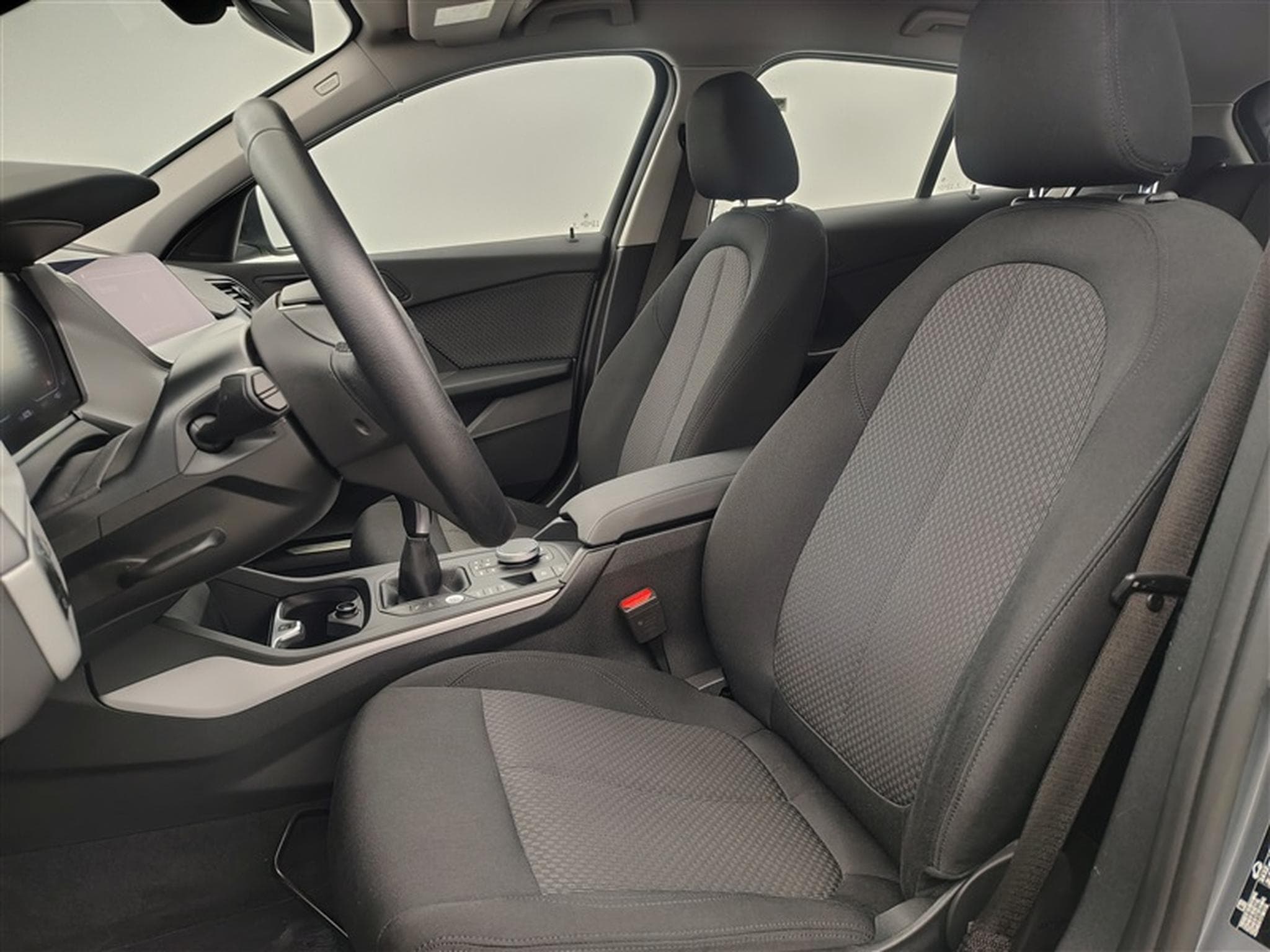 BMW 116 i OPF (2023) - Photo 7