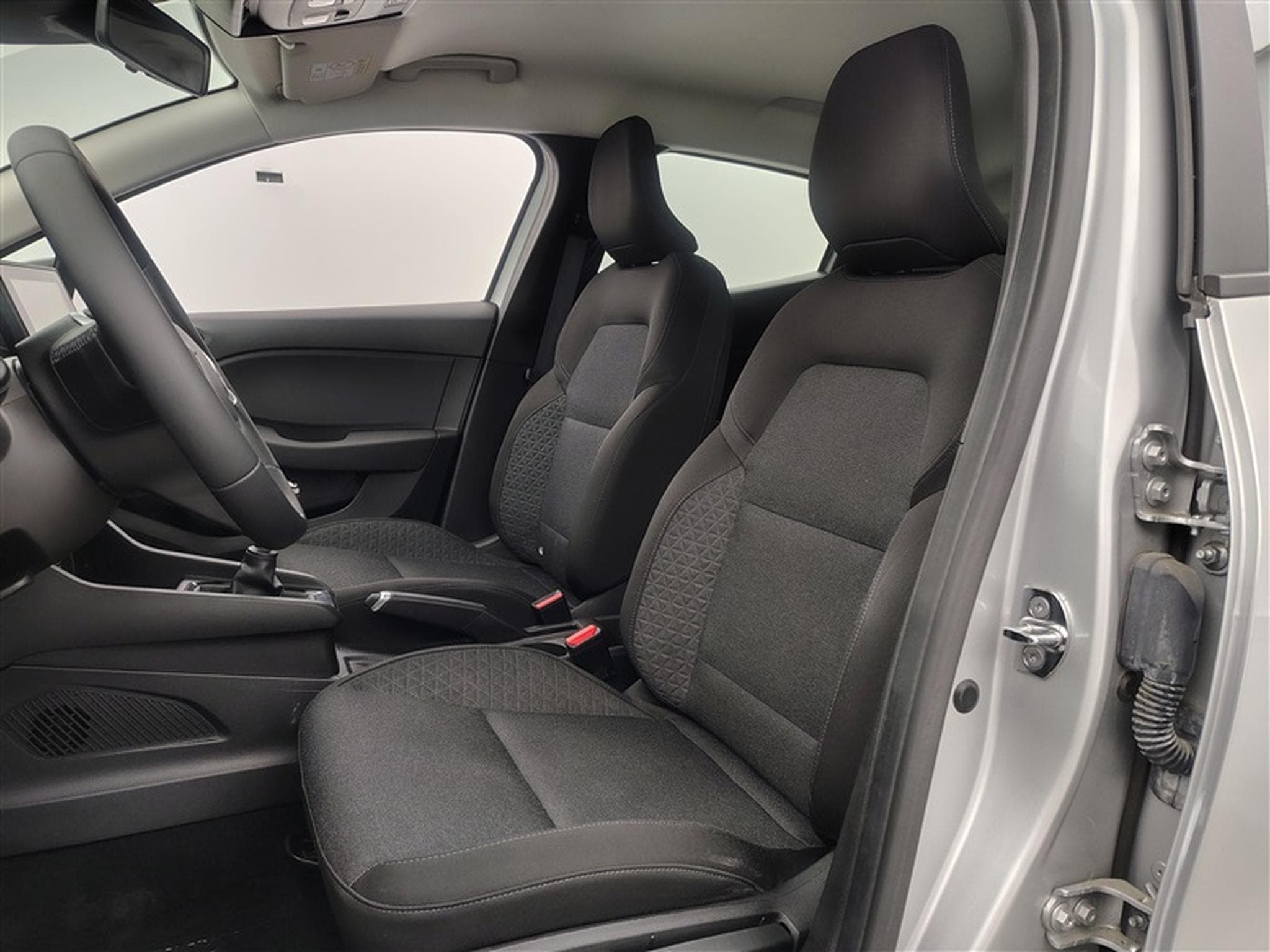Renault Clio 1.0 TCe 90 Equilibre NAVI / FULL LED / CARPLAY (2023) - Photo 7