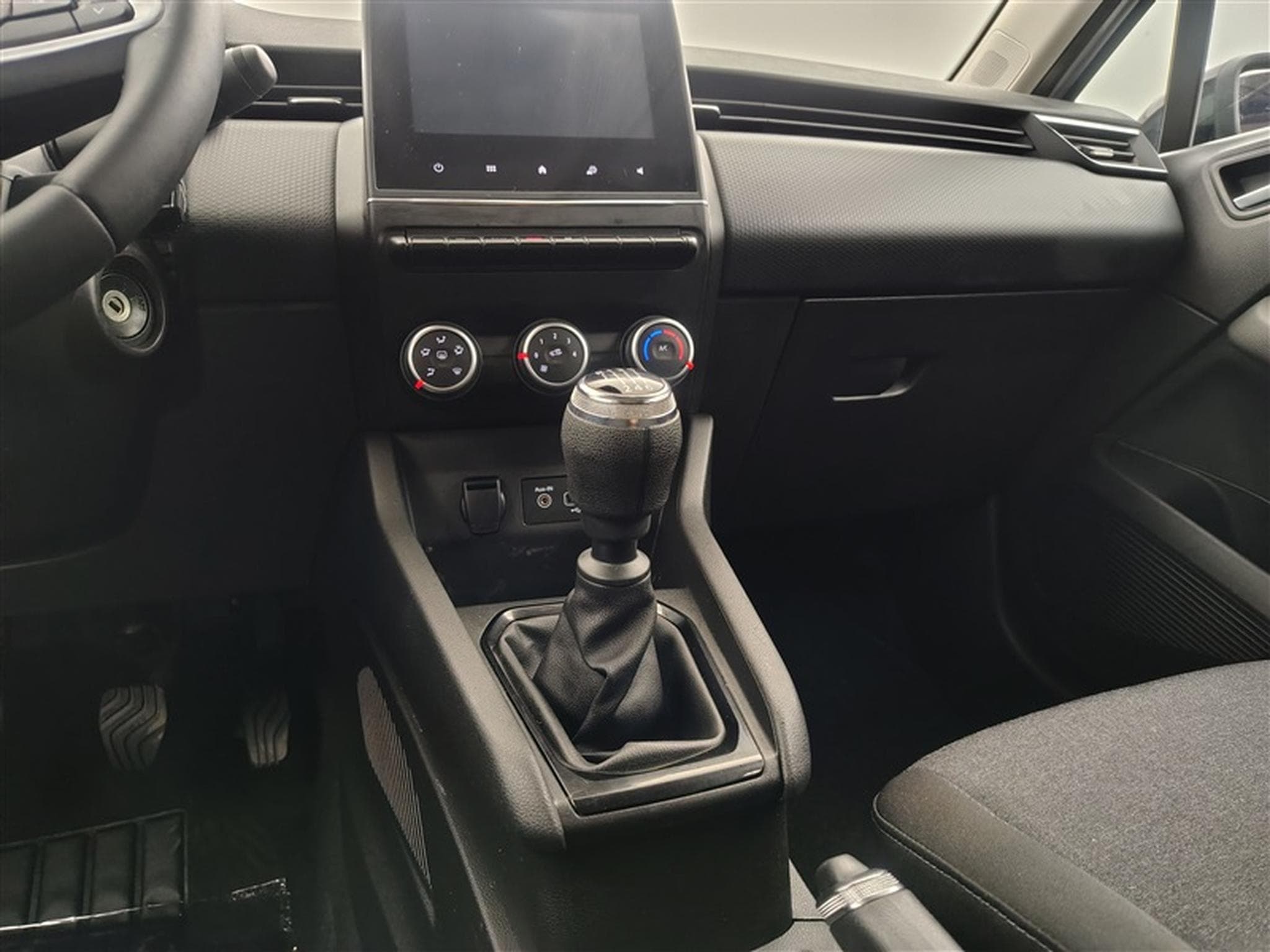 Renault Clio 1.0 TCe 90 Equilibre NAVI / FULL LED / CARPLAY (2023) - Photo 12