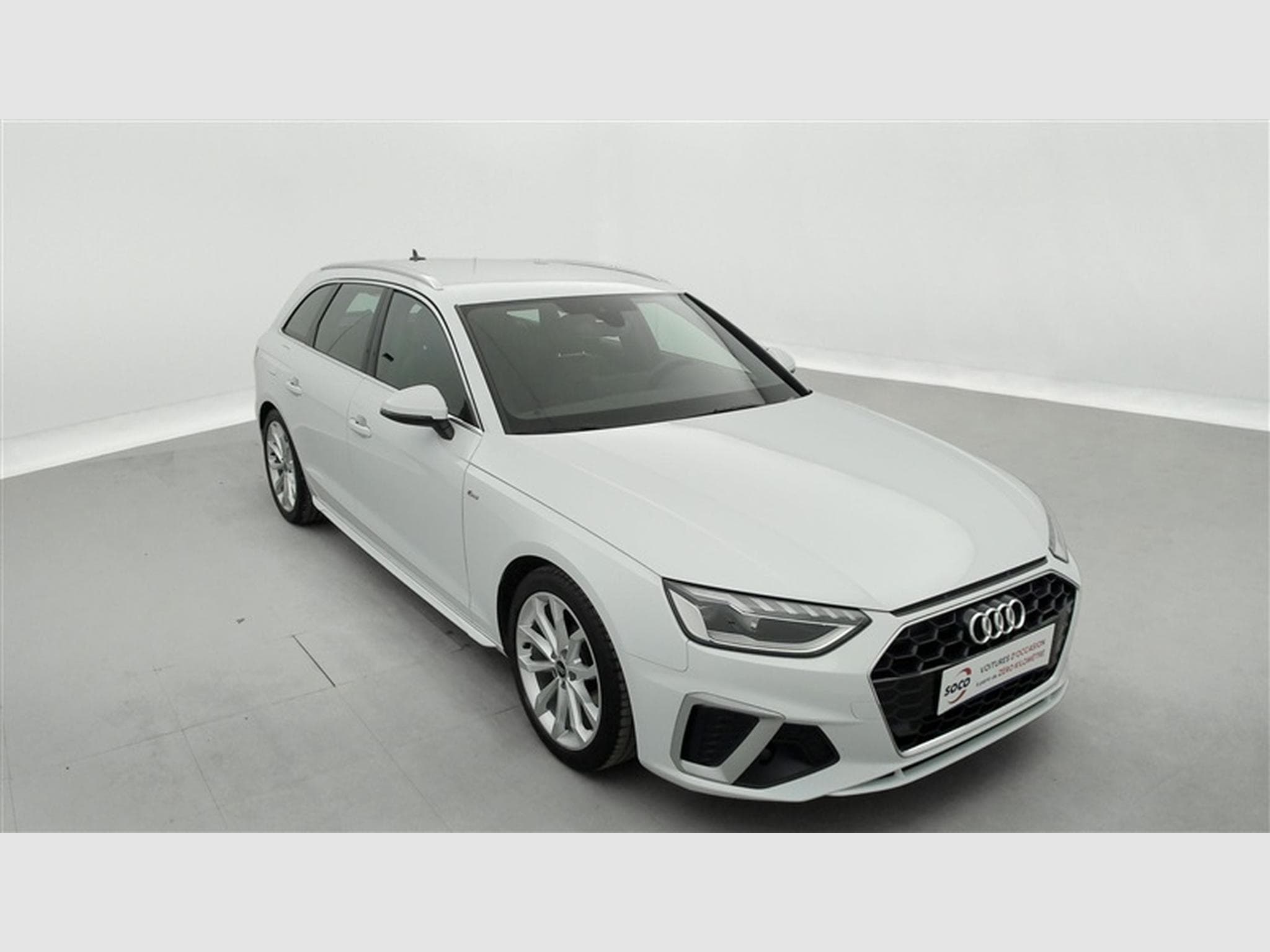 Audi A4 Avant 35 TFSI S-Line S tronic (2024) - Photo 24