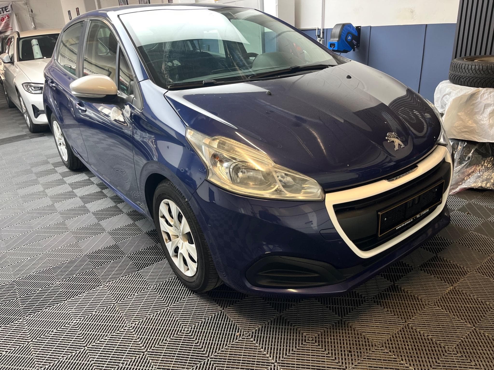 Peugeot 208 Like 1.6 hdi (2017) - Photo 2