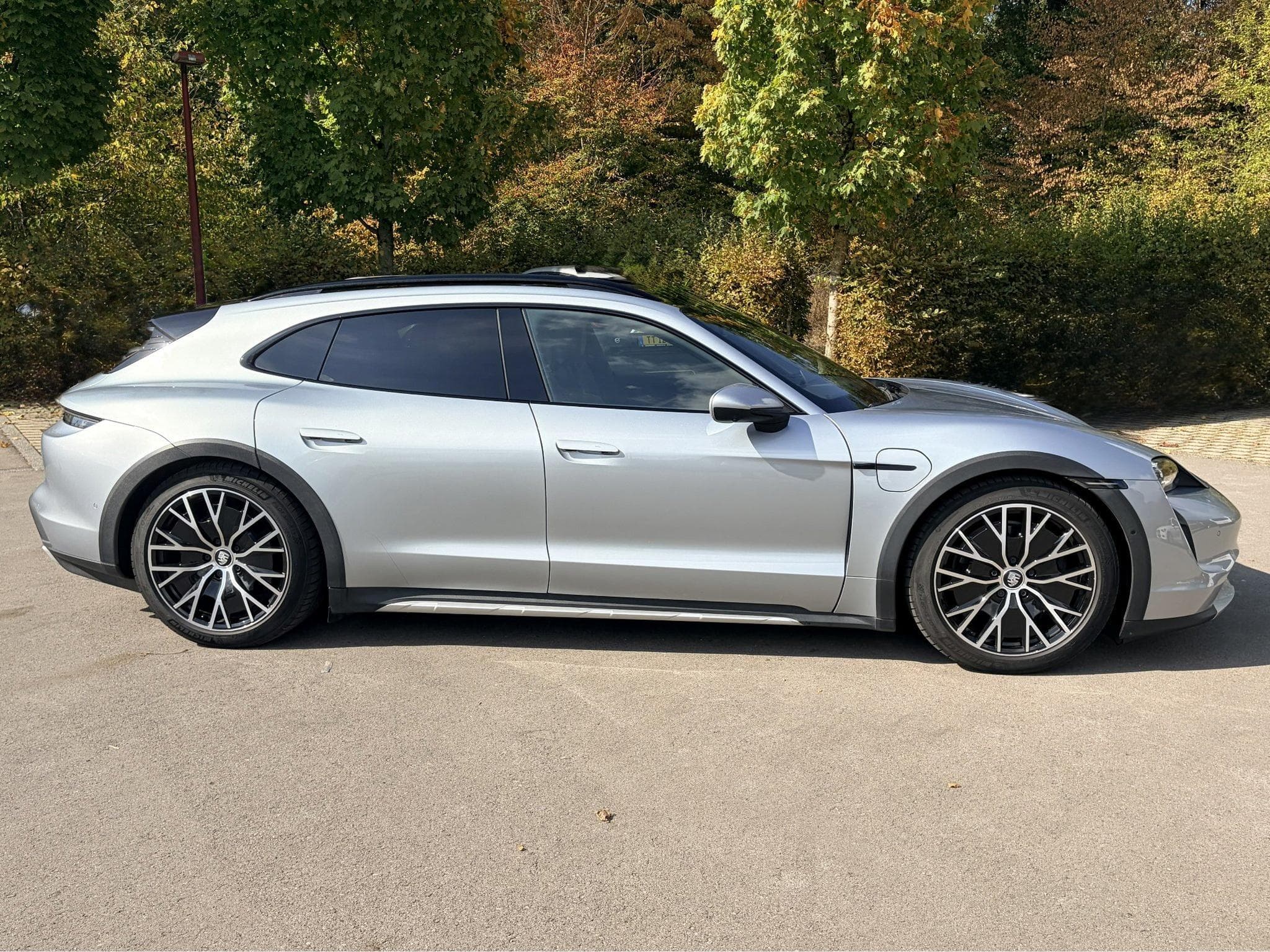 Porsche Taycan 4 Cross Turismo (2024) - Foto 5