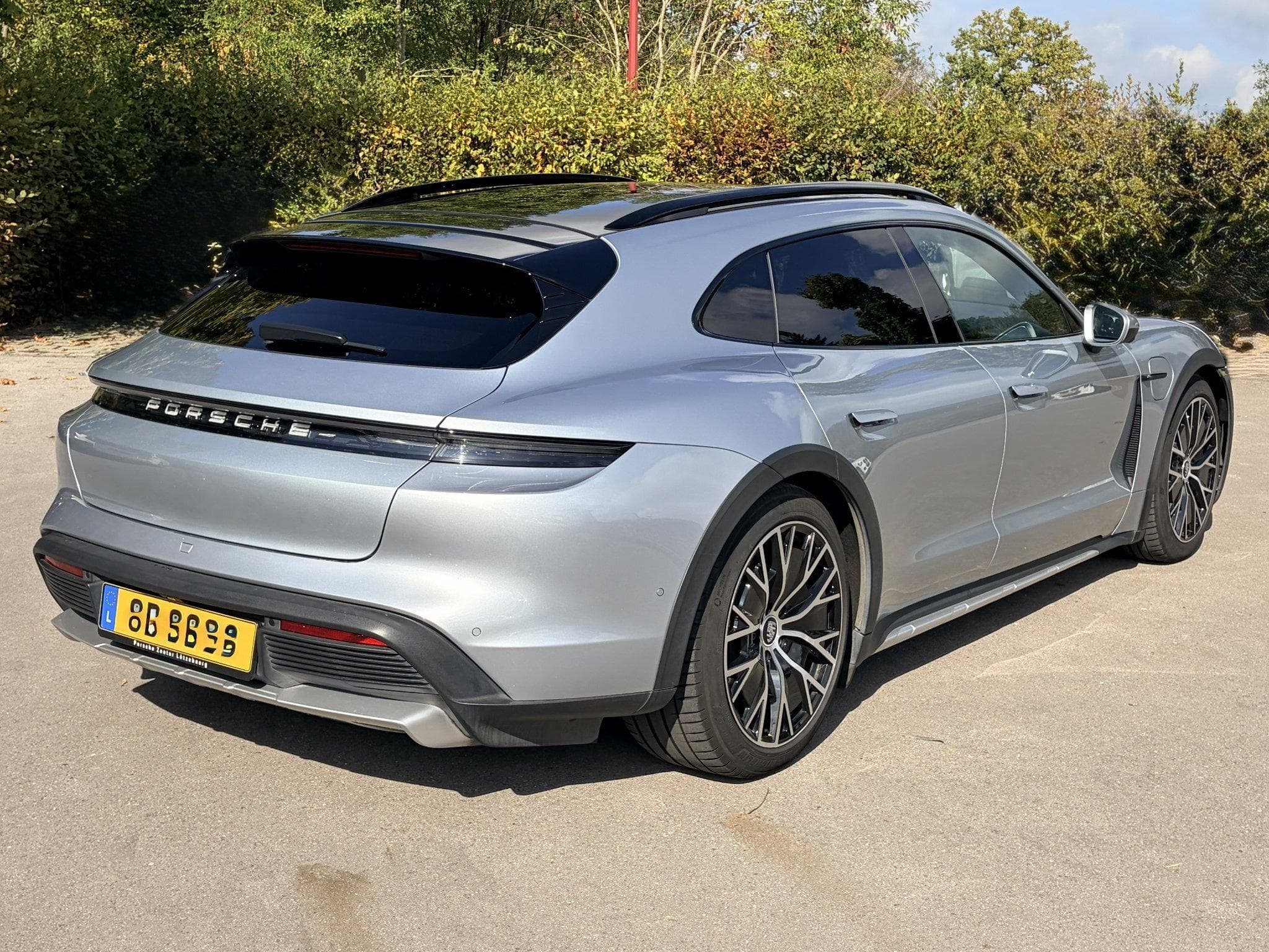 Porsche Taycan 4 Cross Turismo (2024) - Foto 4