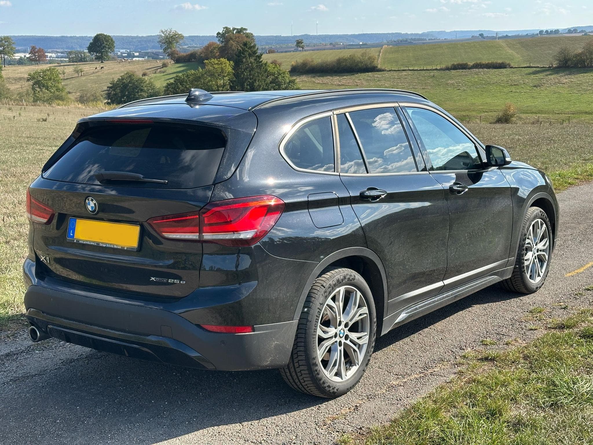 BMW iX1 X1 xDrive25e Sportline (2020) - Foto 4