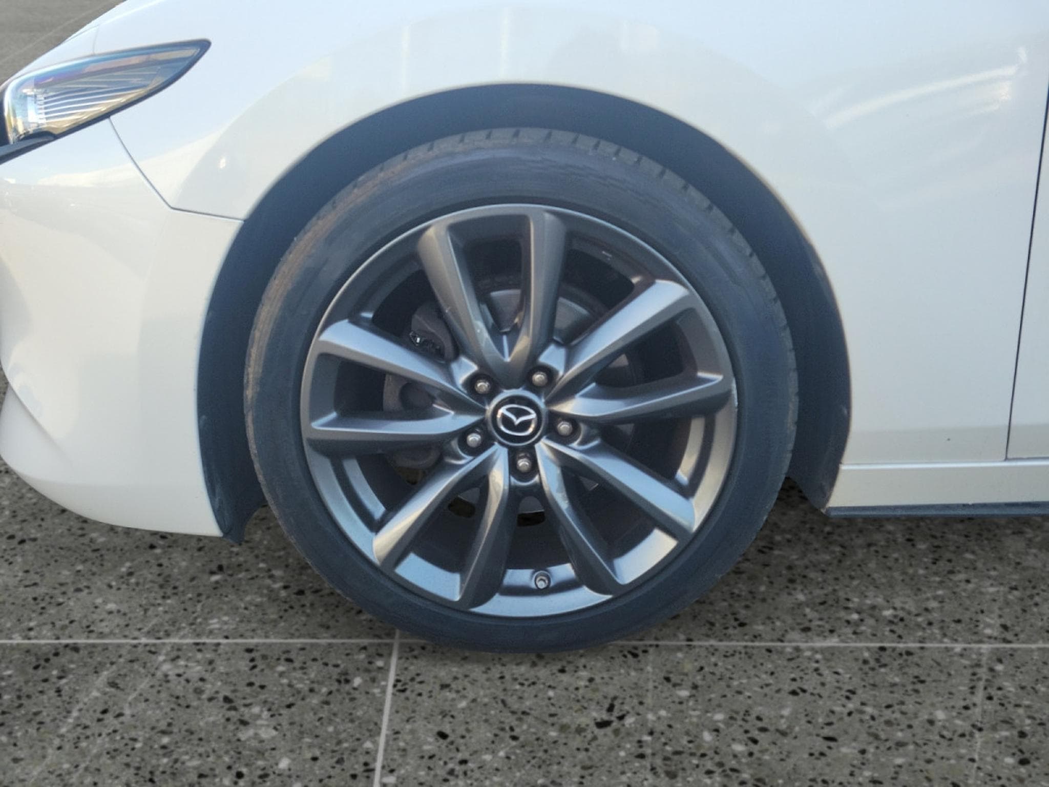 Mazda 3 2.0 SKYACTIV-G 6MT 122 SKYDRIVE SPORT (2019) - Foto 9
