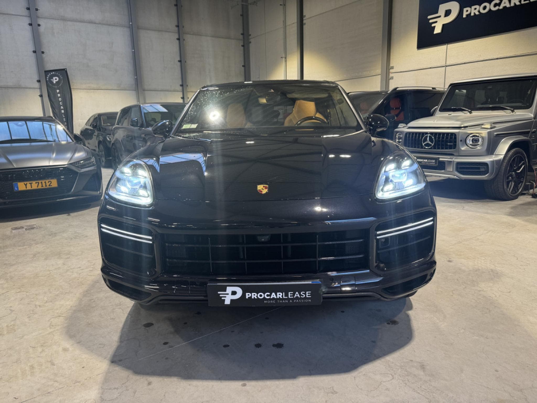 Porsche Cayenne Cayenne Turbo/21/Pano/Camera/ Burmester/ (2018) - Foto 2
