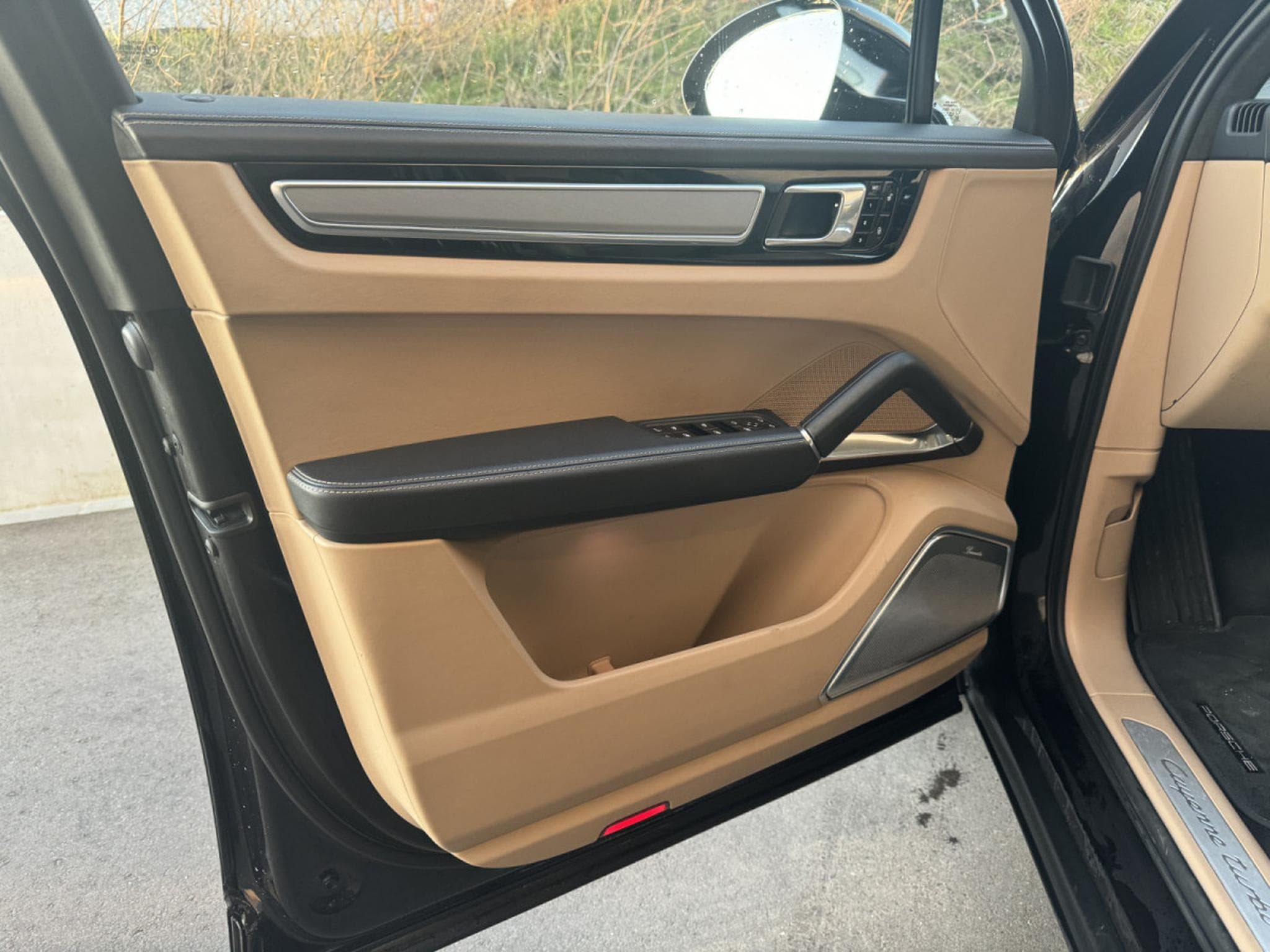 Porsche Cayenne Cayenne Turbo/21/Pano/Camera/ Burmester/ (2018) - Foto 21