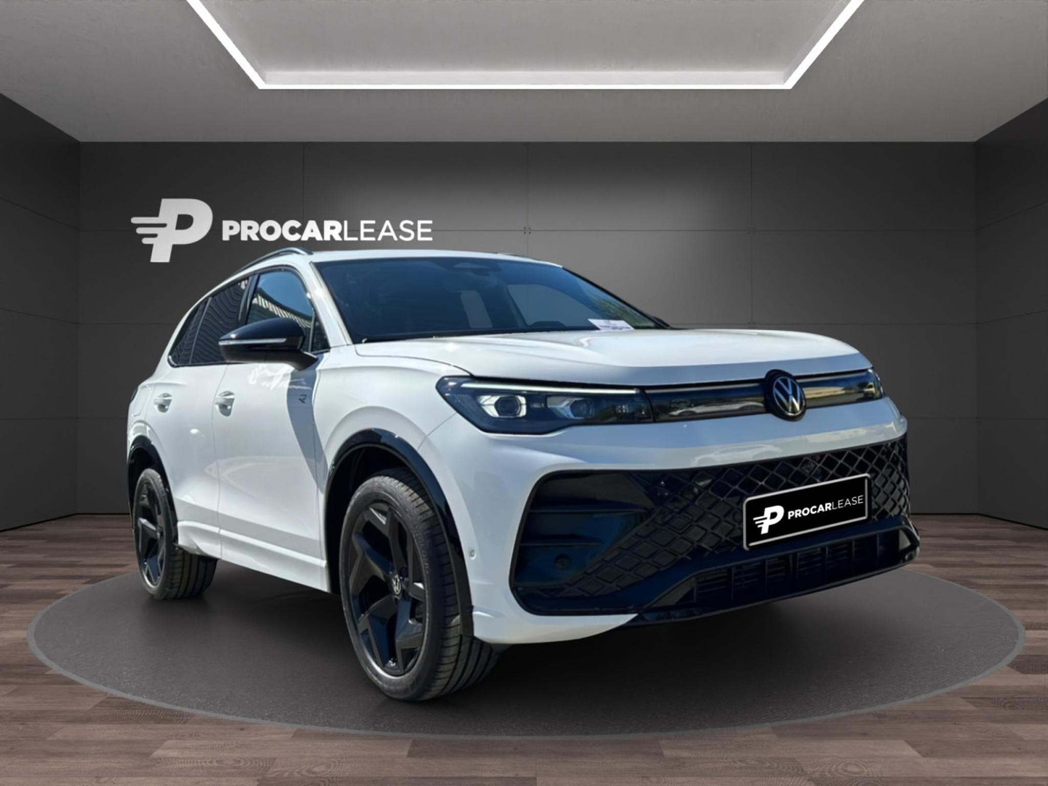 VW Tiguan Tiguan 2.0 TDI/DSG/4Motion R-Line/ AHK/Pano/360°/Leder/ (2026) - Foto 1