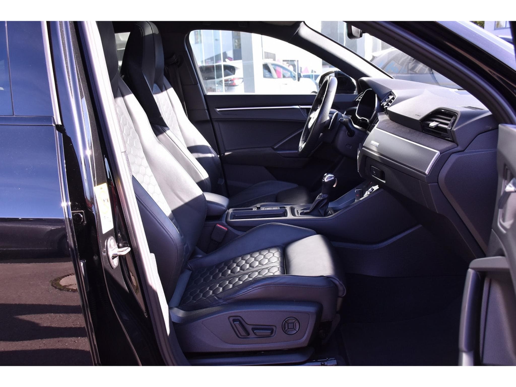 Audi RSQ3 Sportback 2.5 TFSI Quattro S-Tronic PANO NAPPA CAM360 SONOS (2021) - Foto 7