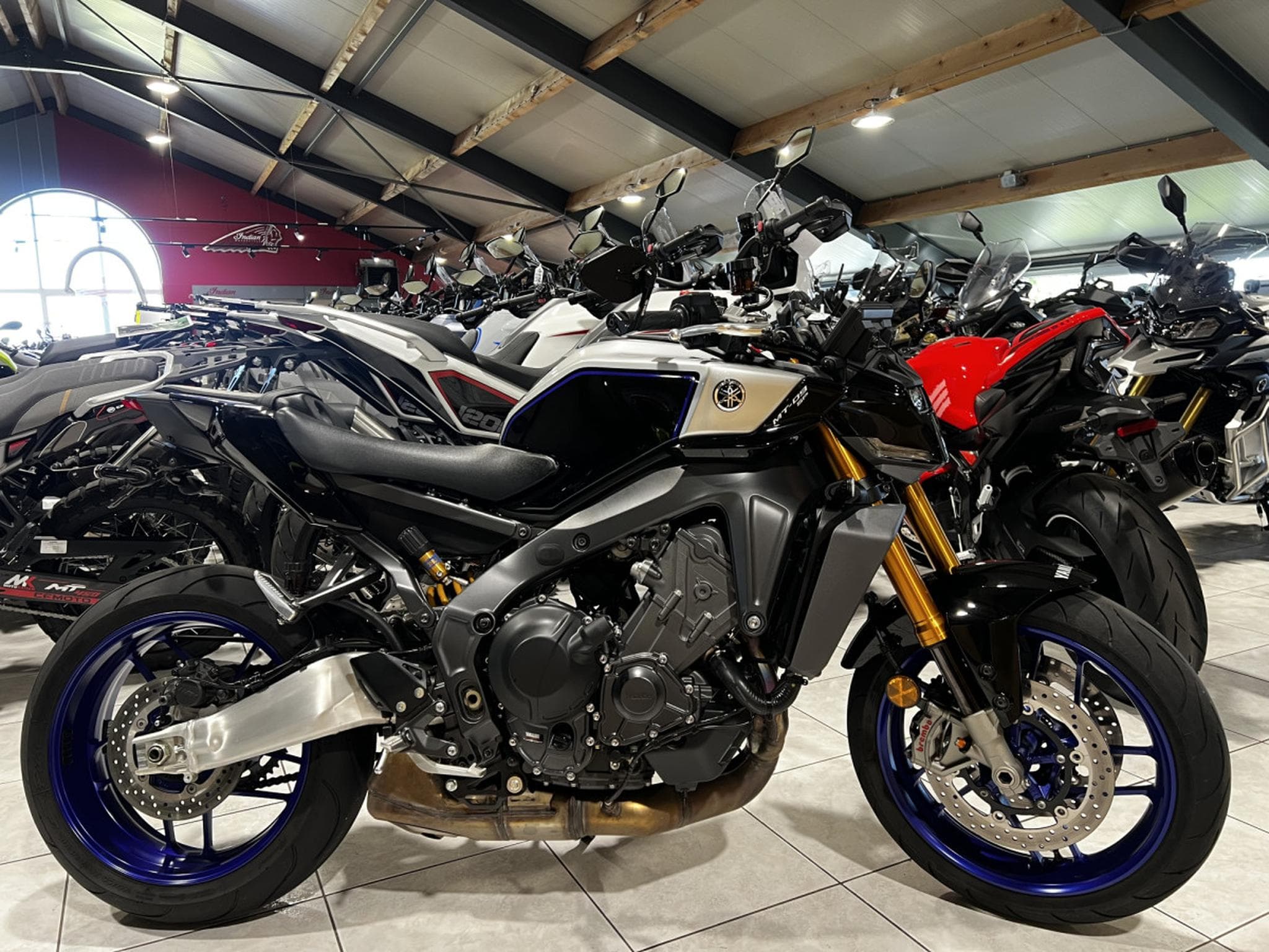 Yamaha MT09 SP (2025) - Photo 1