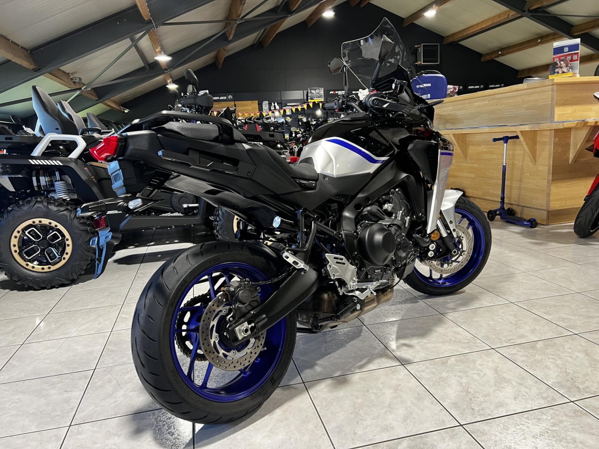 Yamaha Tracer 9 GT + Y-AMT (2026) - Foto 3