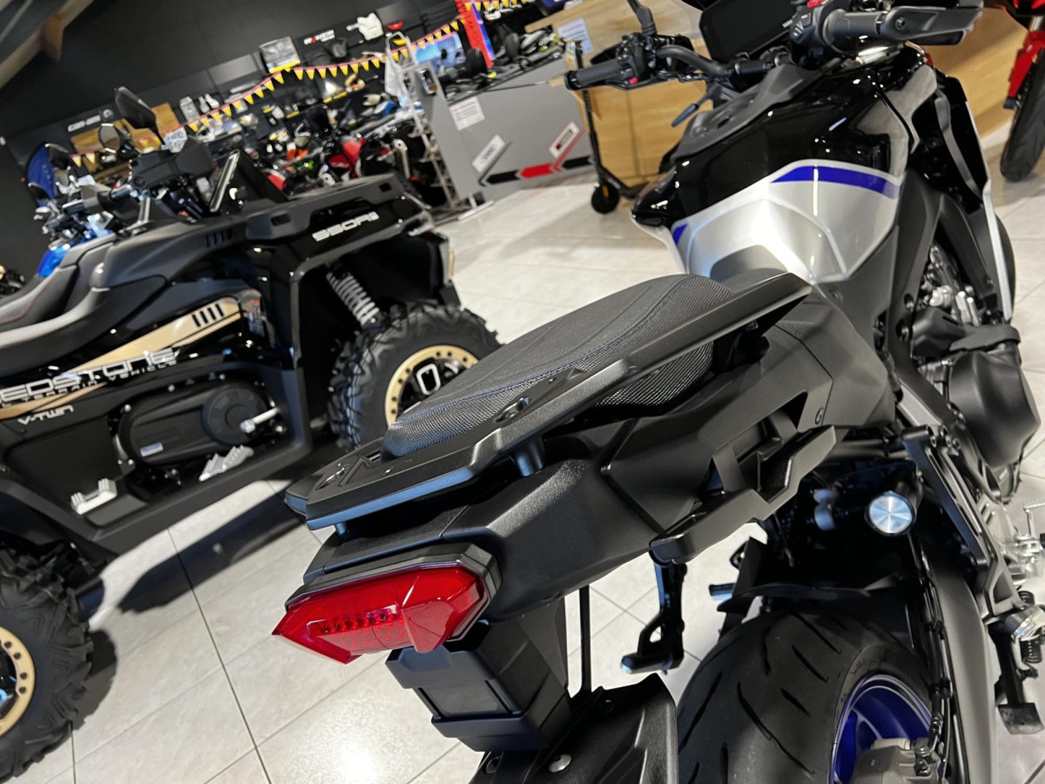Yamaha Tracer 9 GT + Y-AMT (2026) - Foto 6