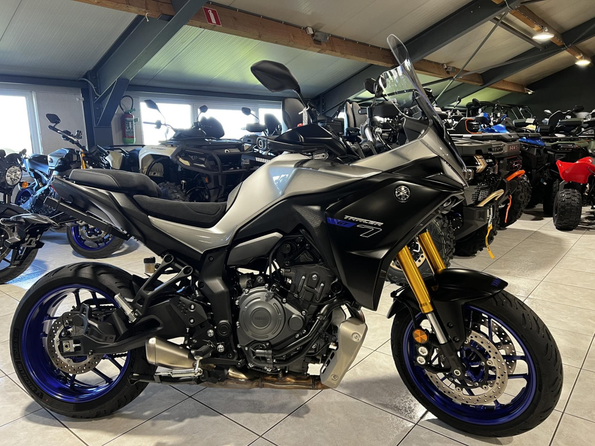 Yamaha Tracer 7 GT inclus valises (2025) - Foto 1